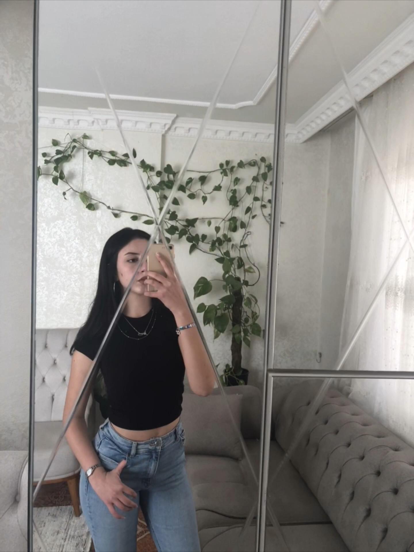@ezel g&uuml;zel🐺