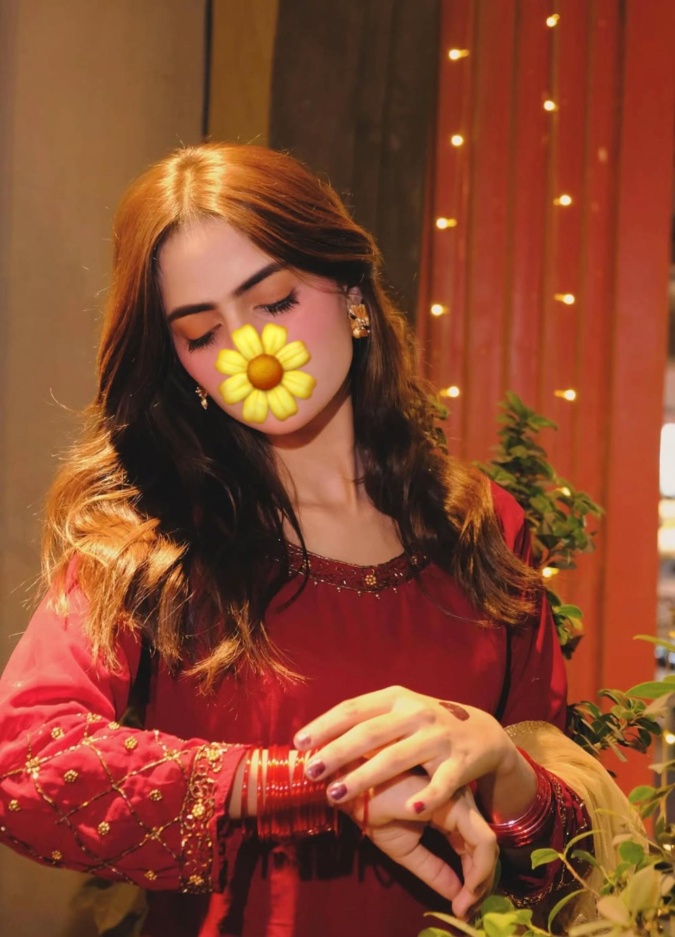@🦋 ＥＳＨＡＬ 🧚&zwj;♀️