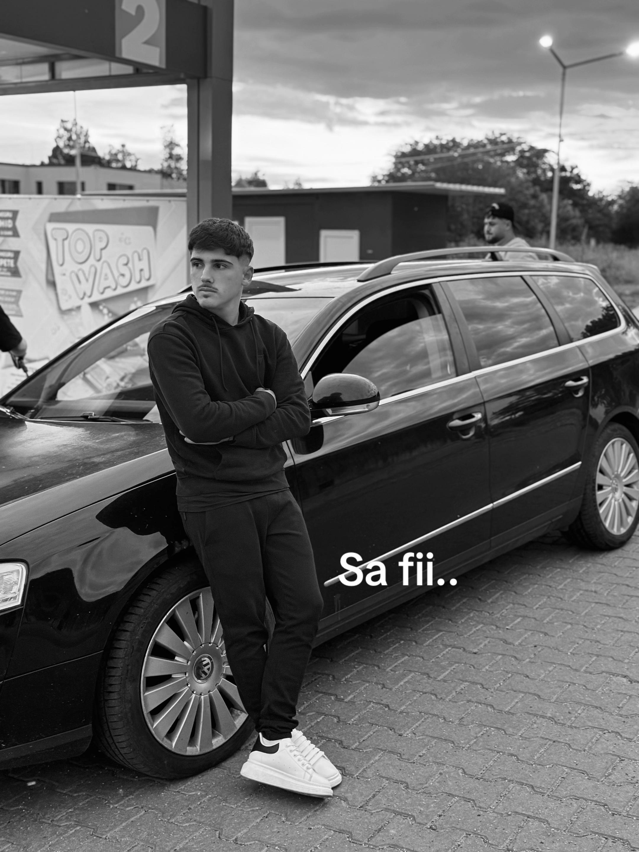 @Alex Zamfirescu
