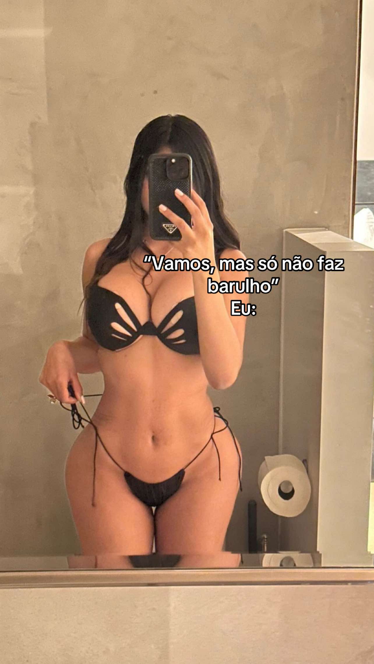 @Laura🦋