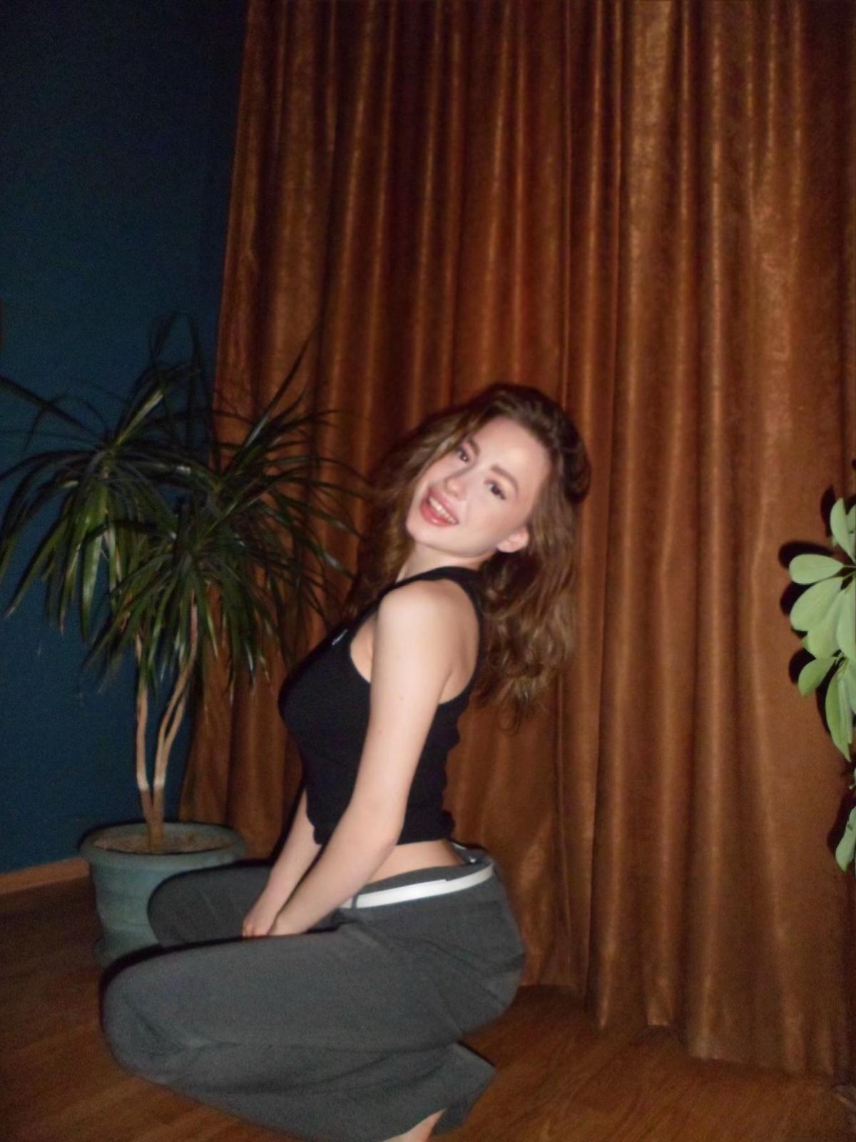 @Kucukgoldensude