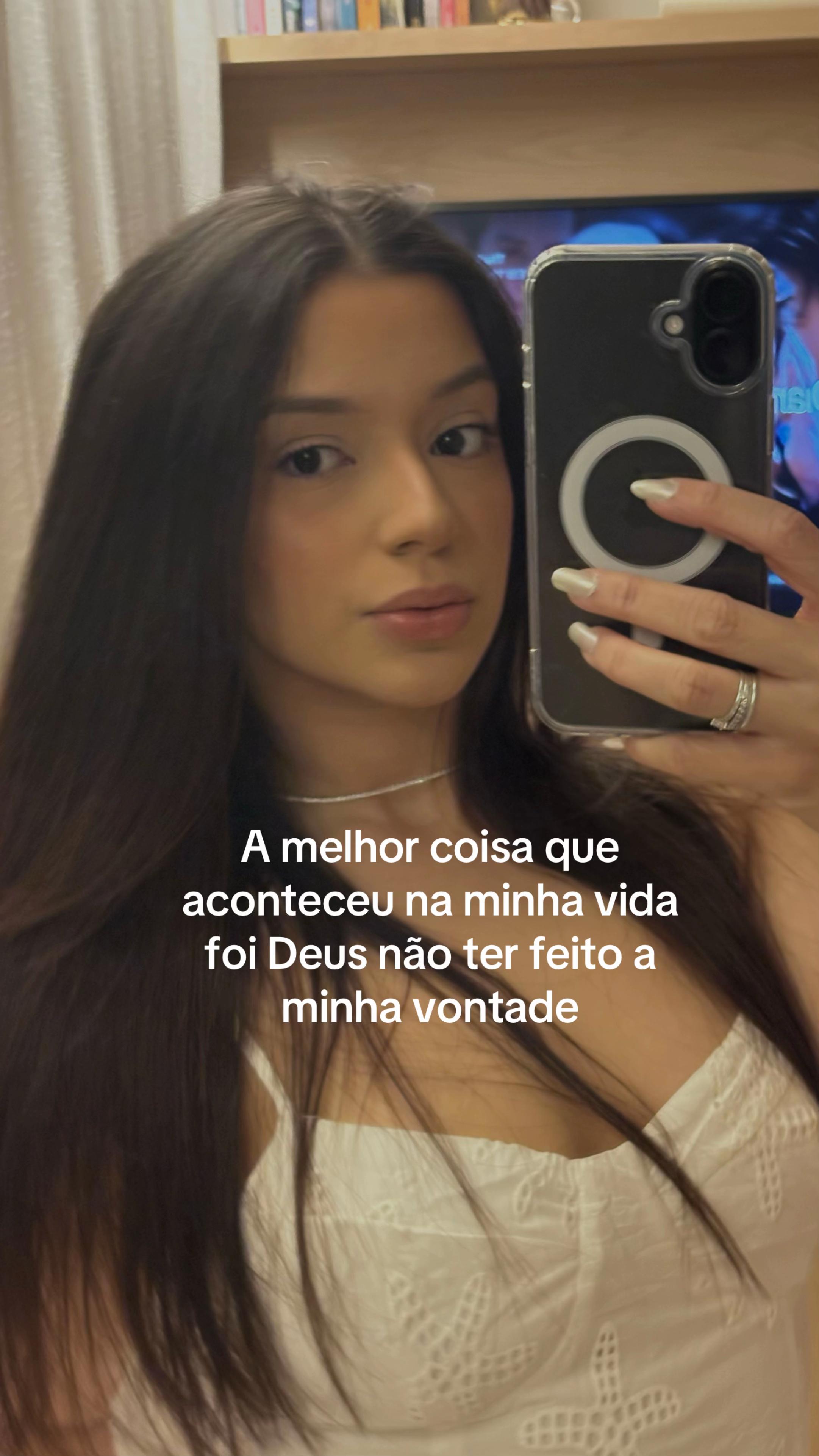 @analuizaopp
