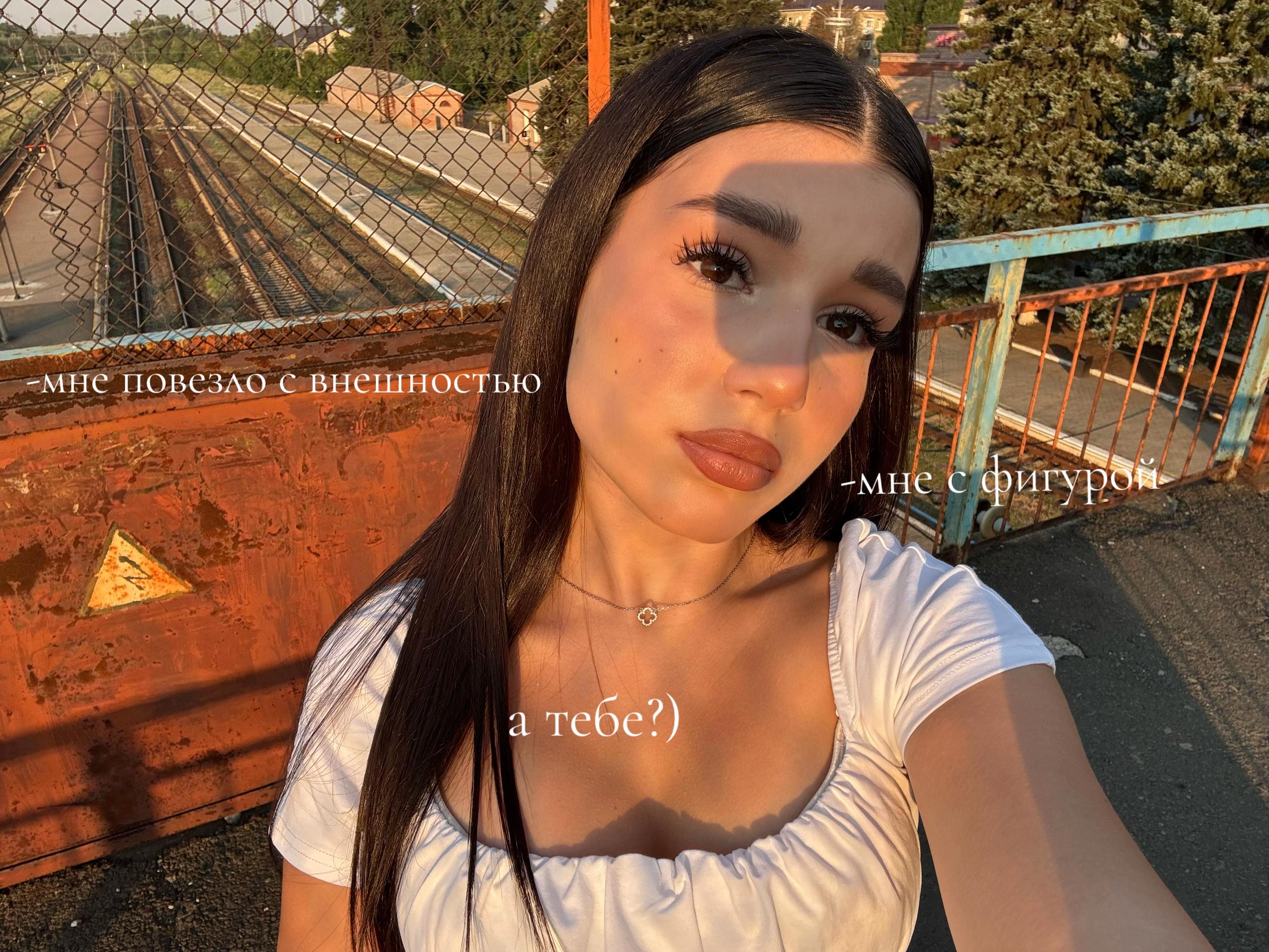 @𝑽𝒆𝒓𝒐𝒏𝒊𝒌𝒂🐰
