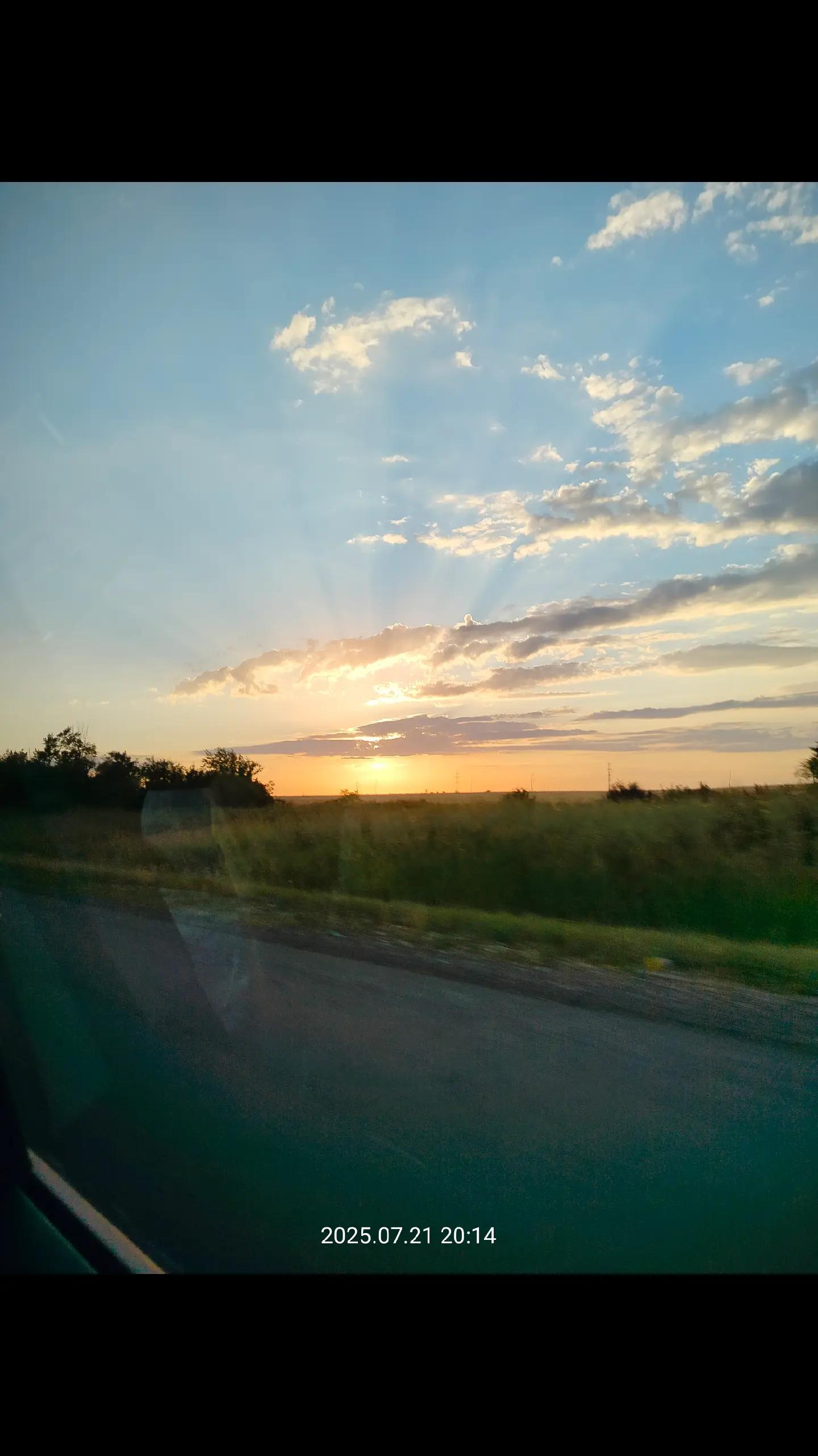 @𝗫𝗼𝗹𝗯𝗼𝘆_𝟭𝟵𝟵𝟵