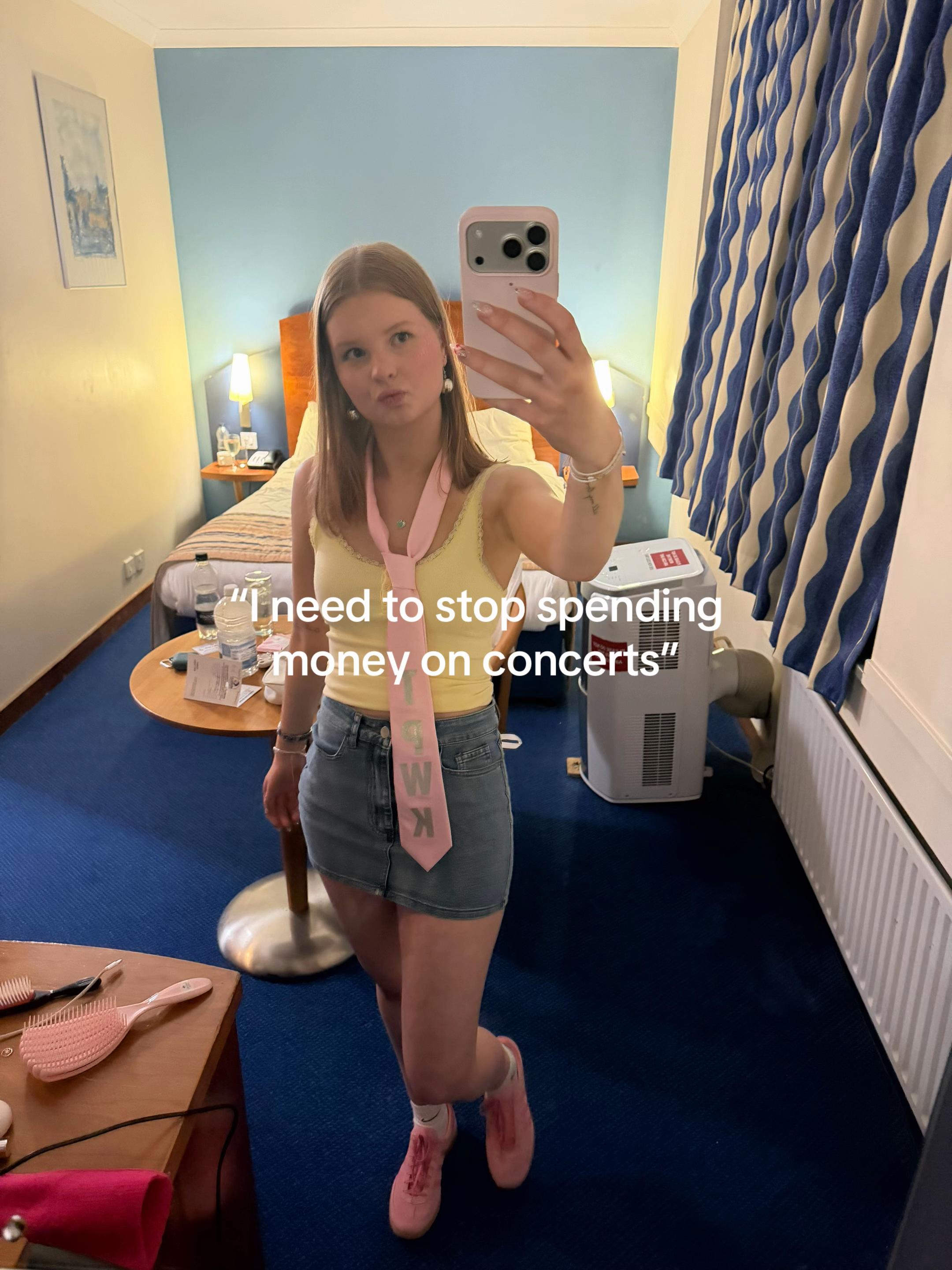 @Carrie 🧸🪩