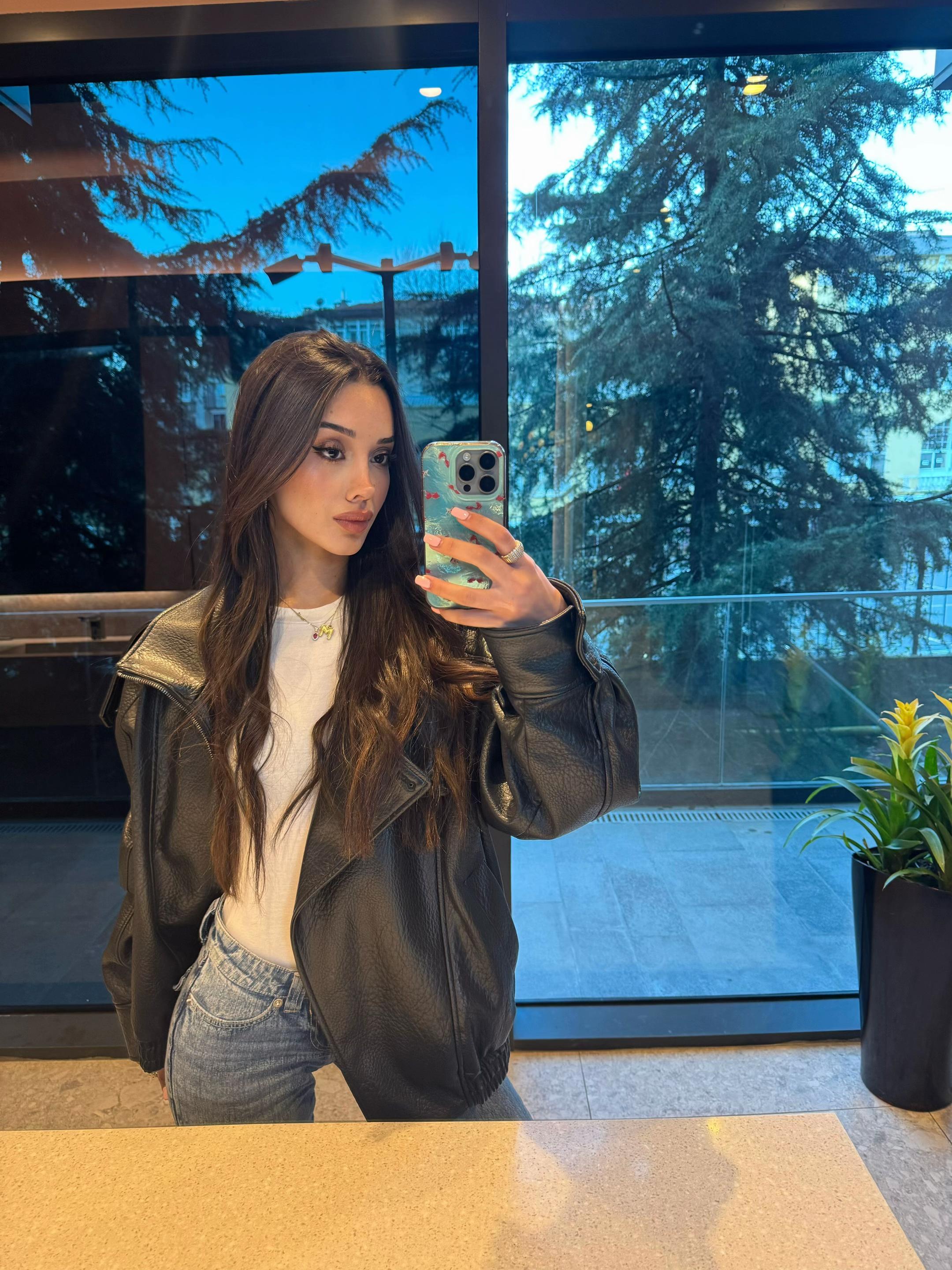 @Melisa