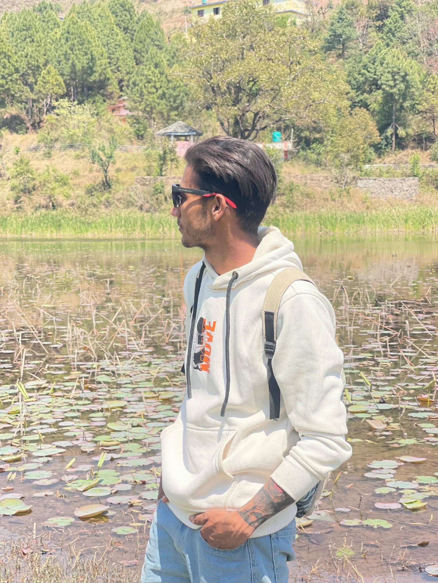@तिलक धमाला❤️M🍂