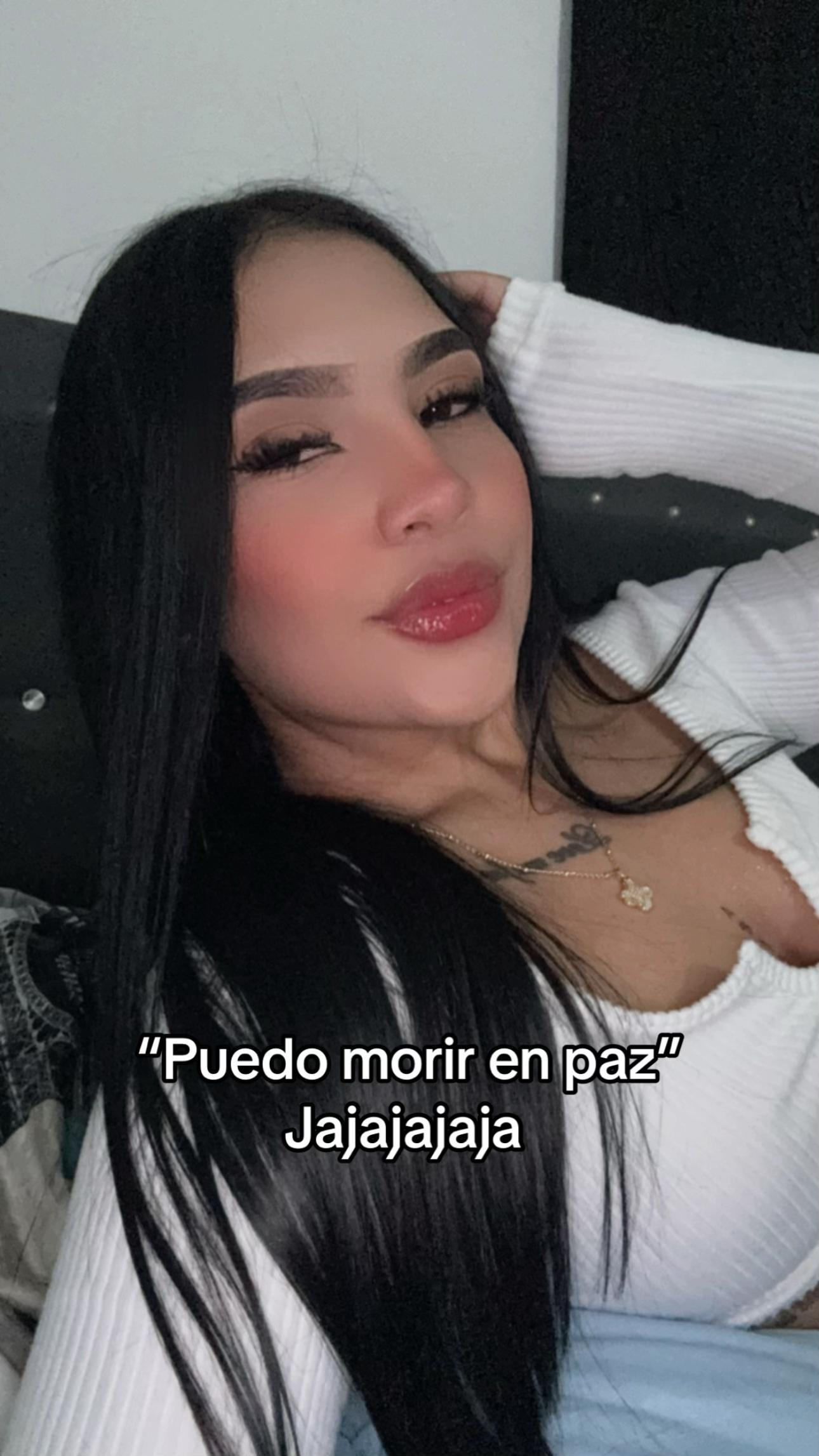 @N A N A 🖤