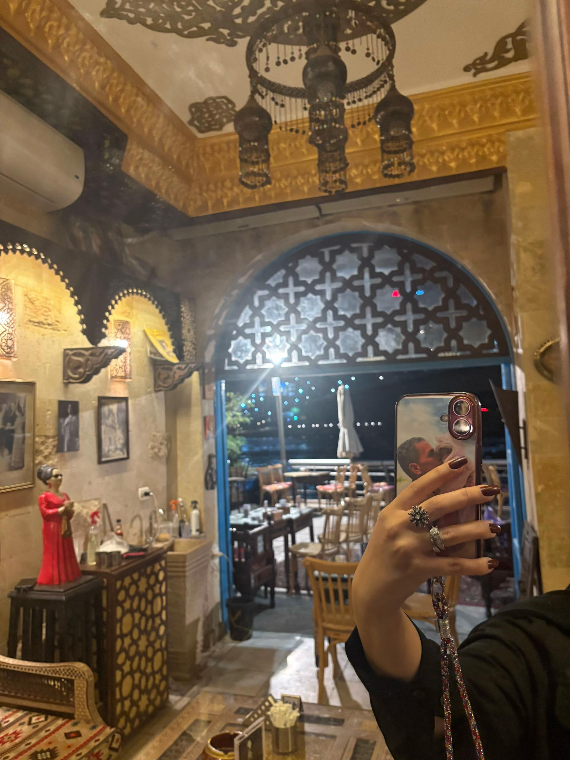 @منوله