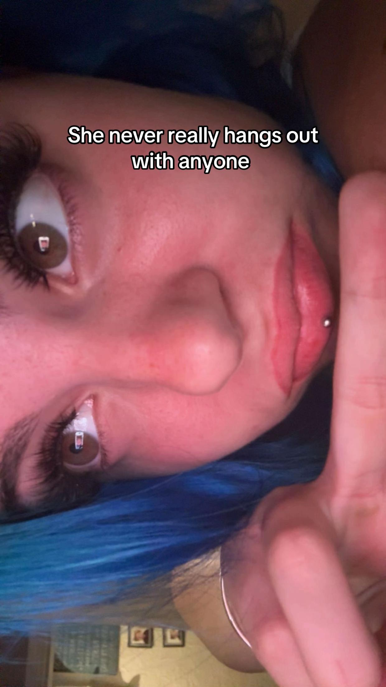 @Sienna 🧟&zwj;♀️🏹