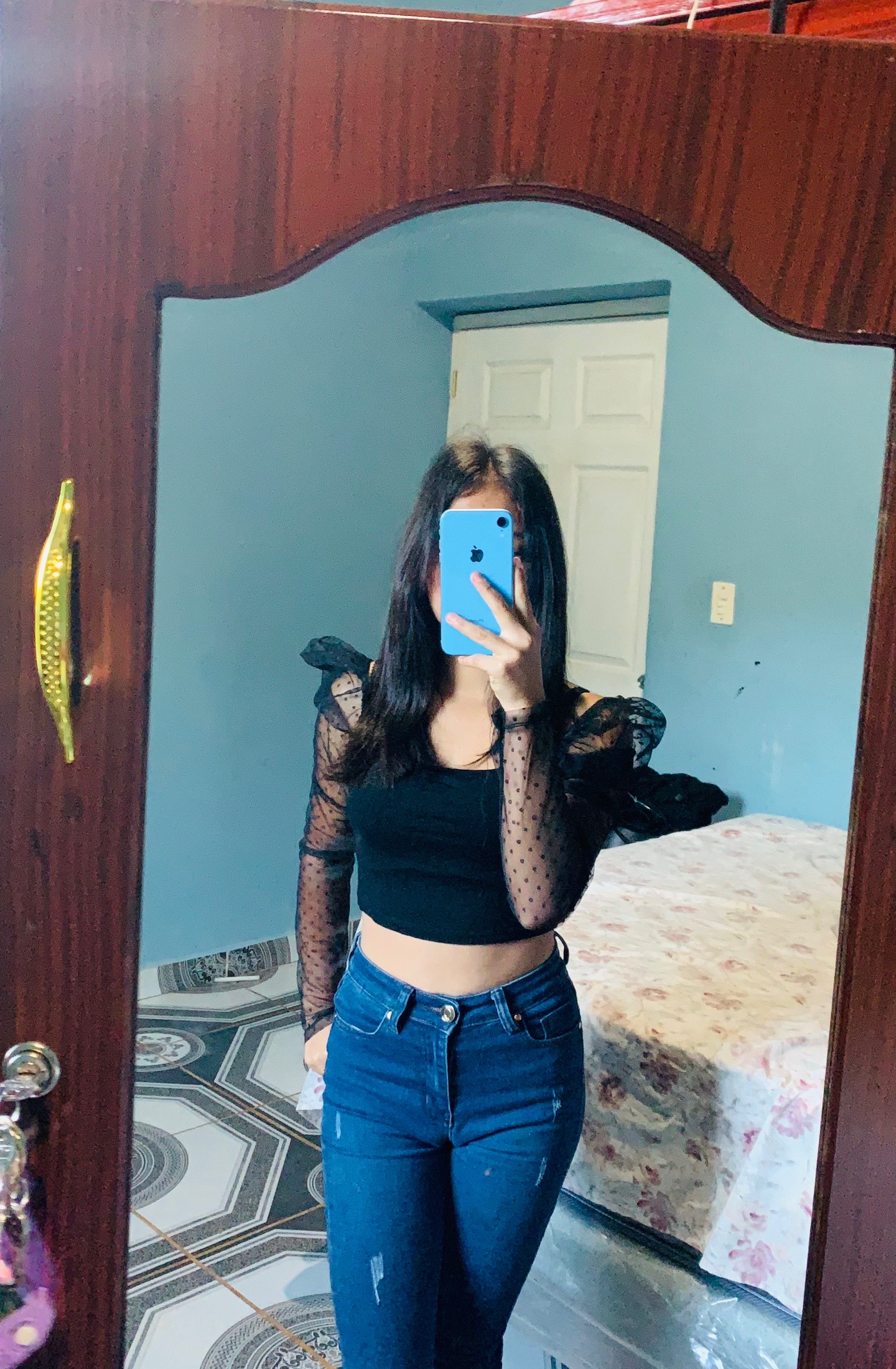 @ASHLIN 💆🏻♀️🧔🏿♀️…………