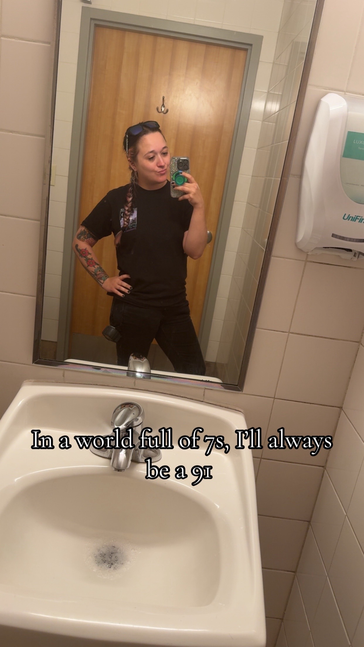@✨⛓️🔮Becca🪩🖤🥀
