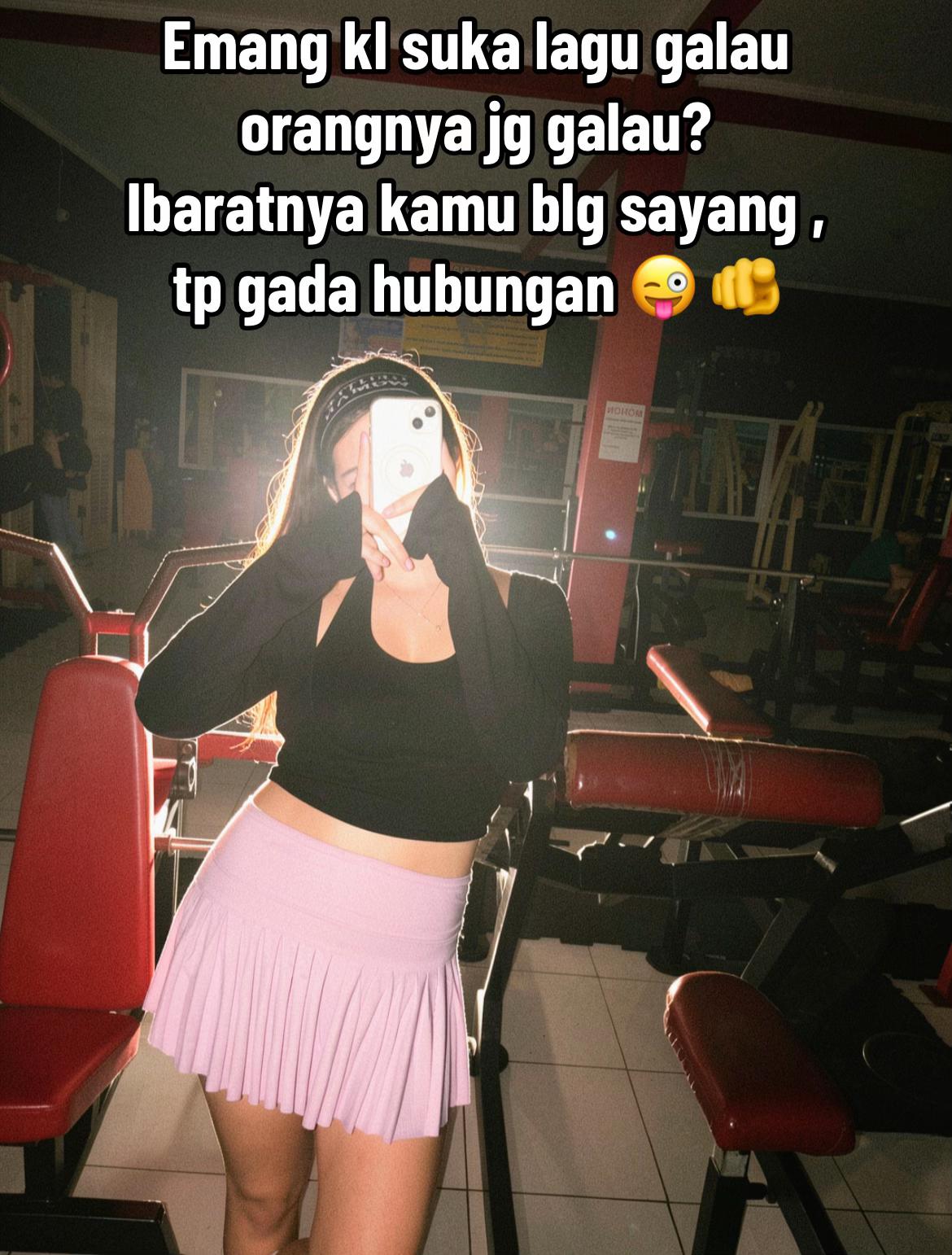 @Bella