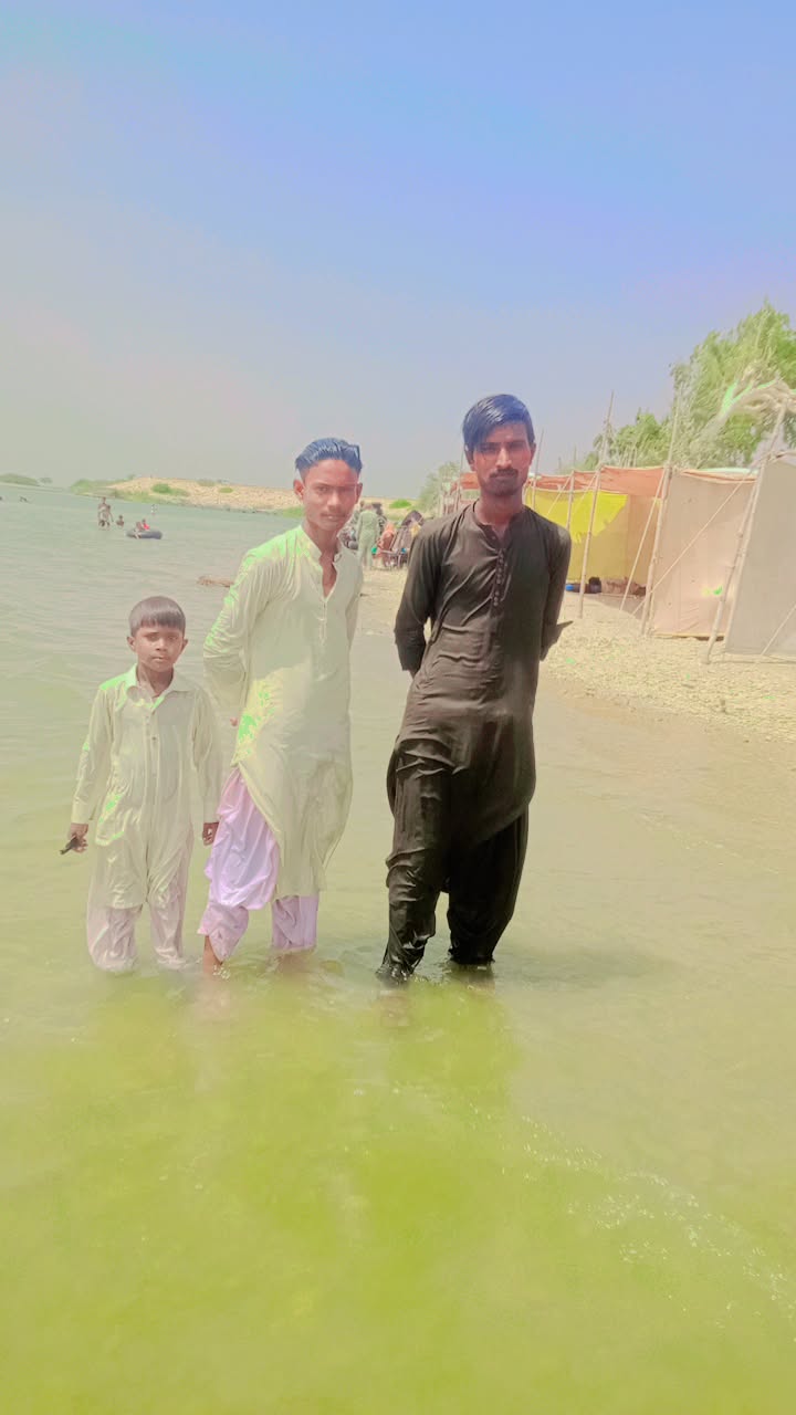@راٺوڙ صاحب Ramoo 🥀🥀🌹Jan