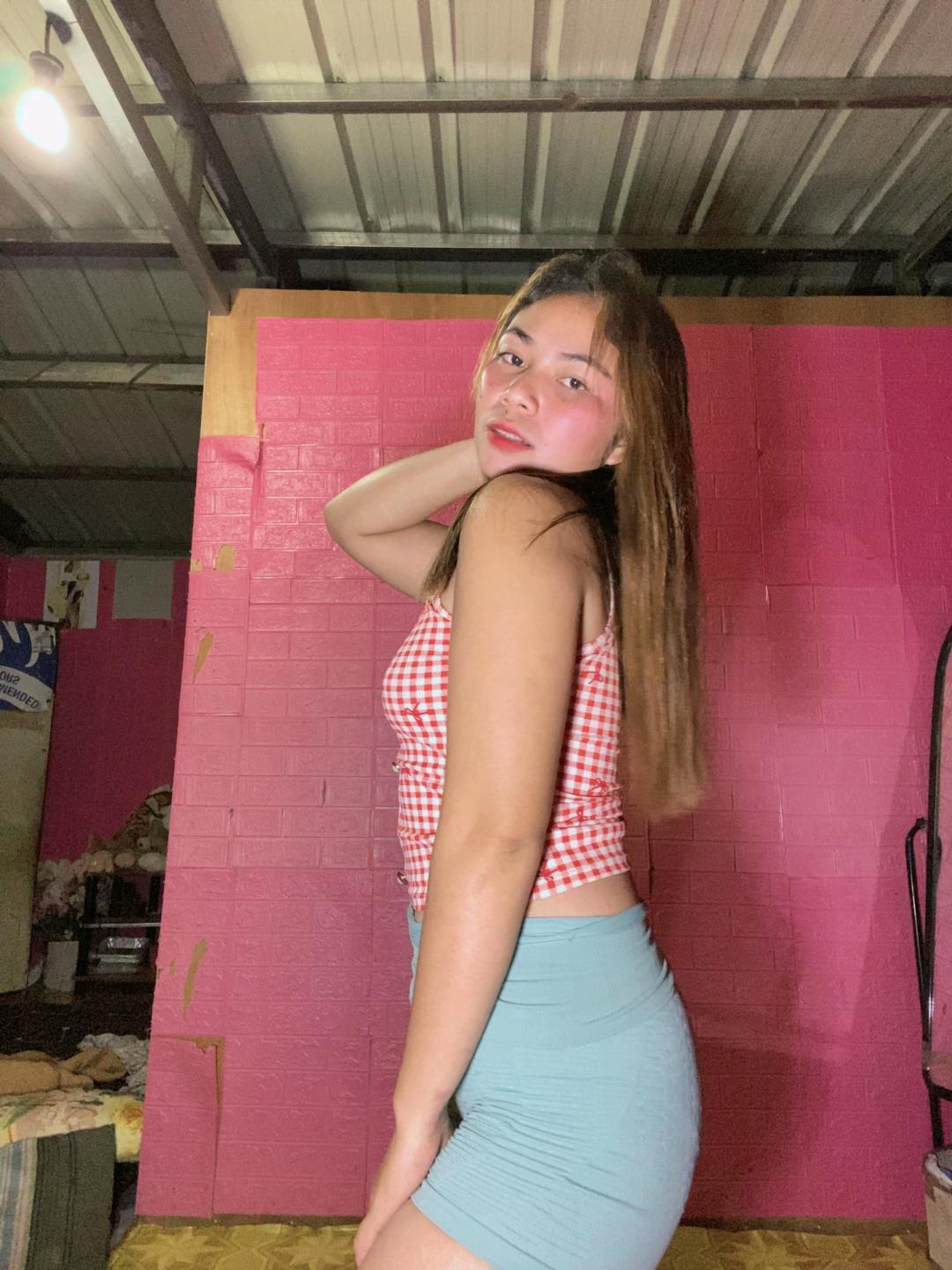 @🦋Angela💫
