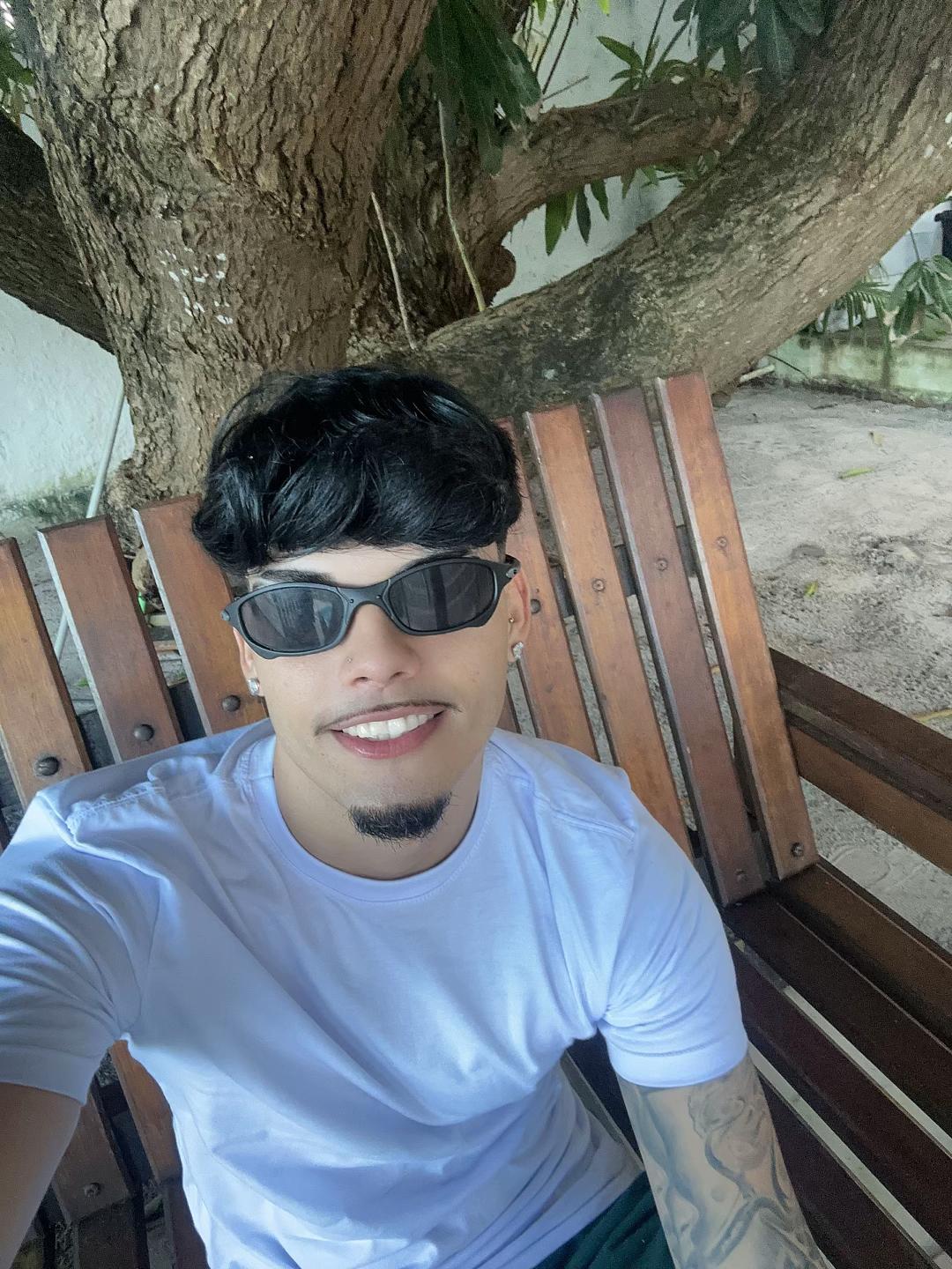 @Cauazin🕺