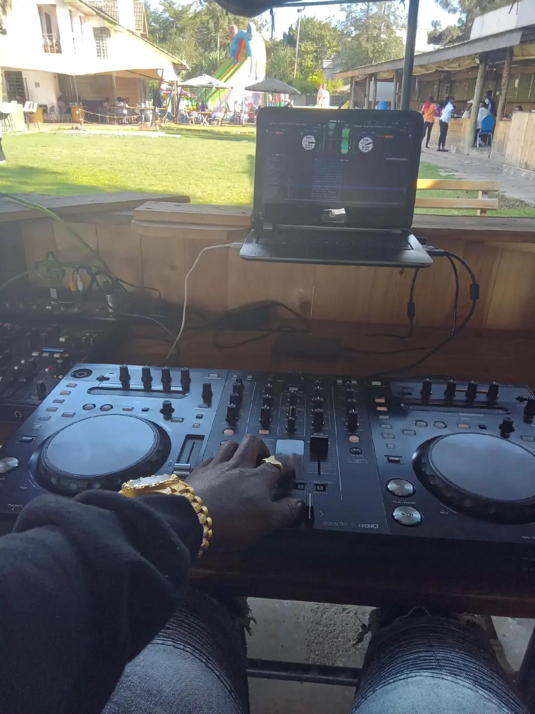 @DJ KAMASKO