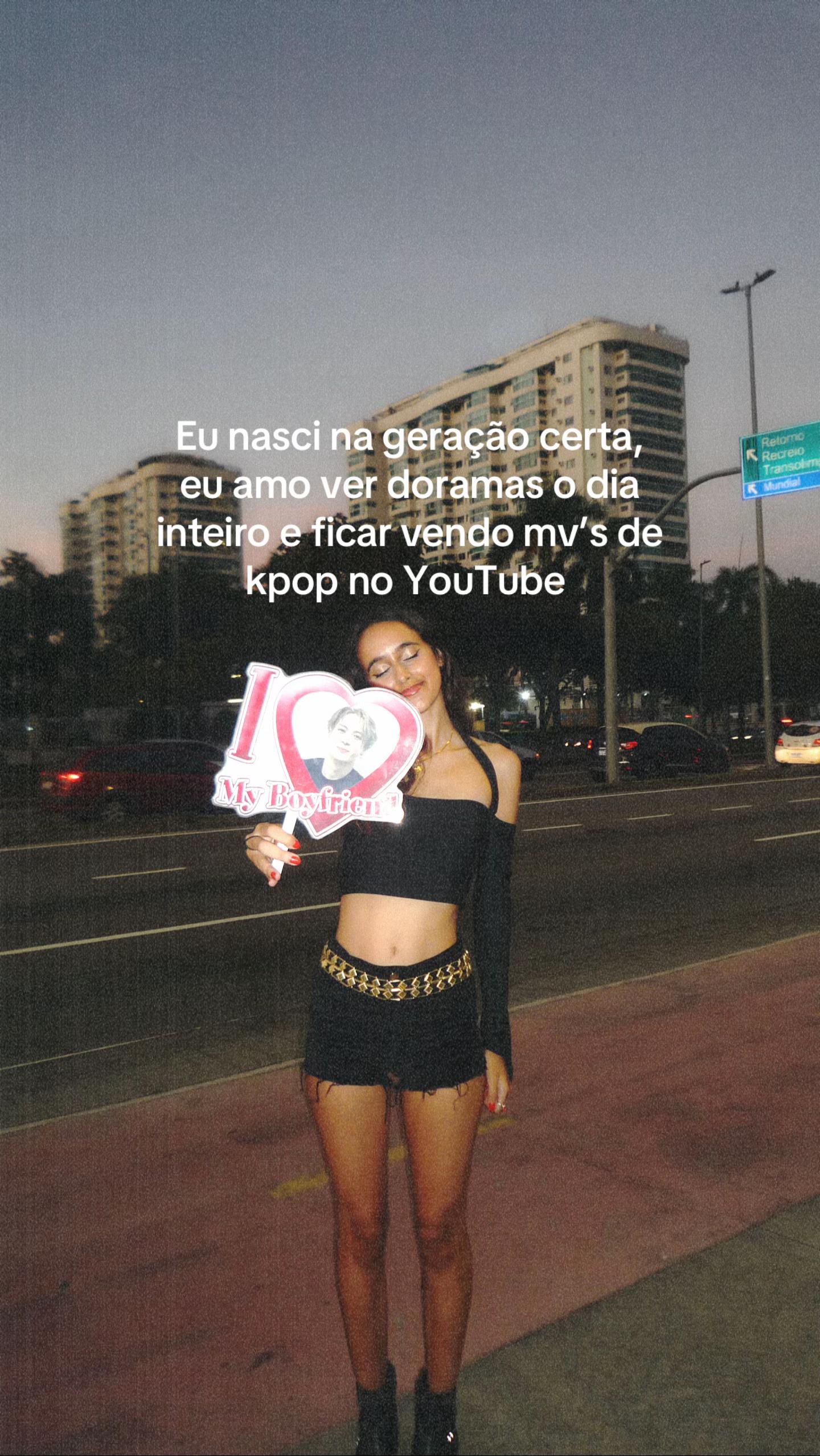 @𑣲Mary