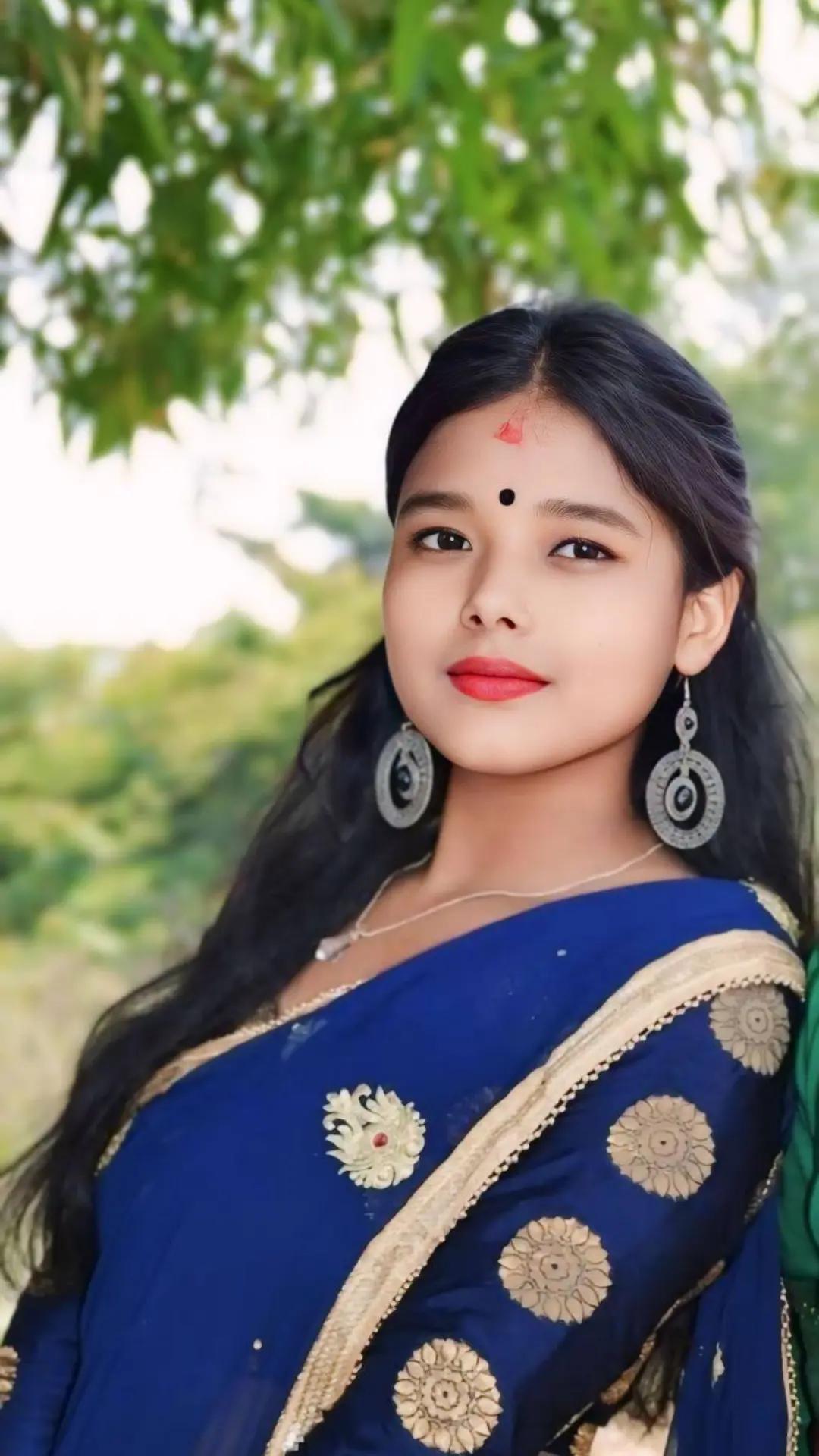 @निशा चौधरी