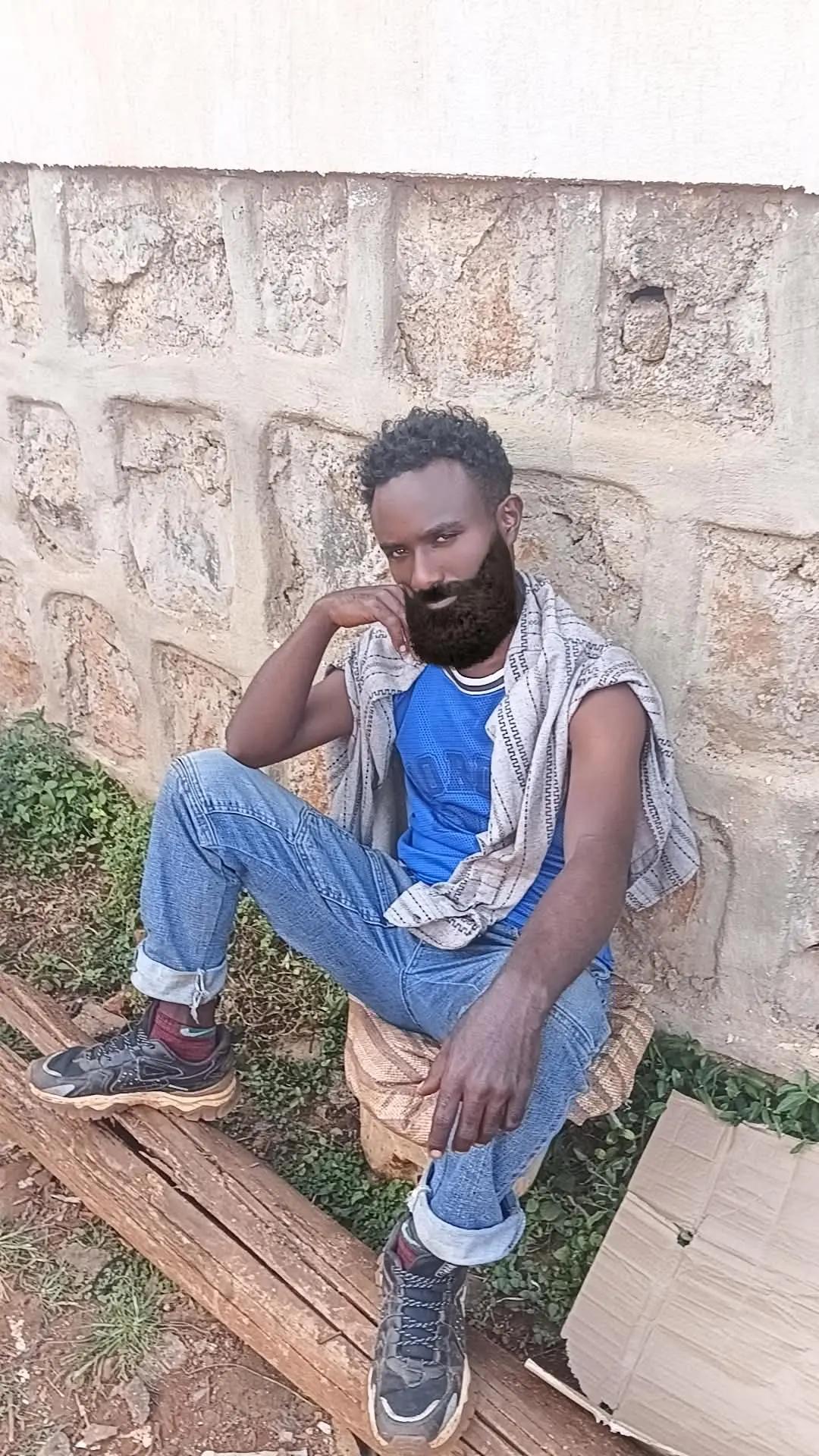 @ቸሩ መድፈኛው