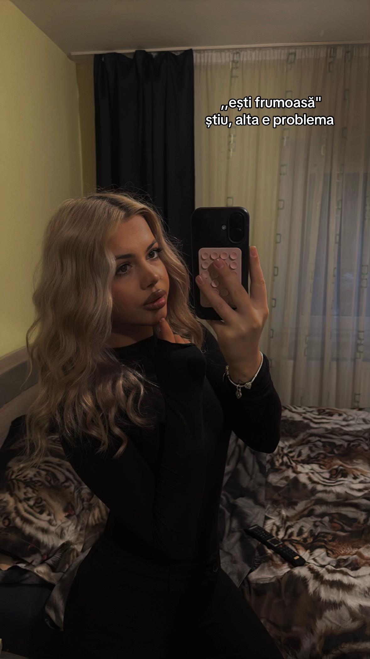 @Iulia🎀