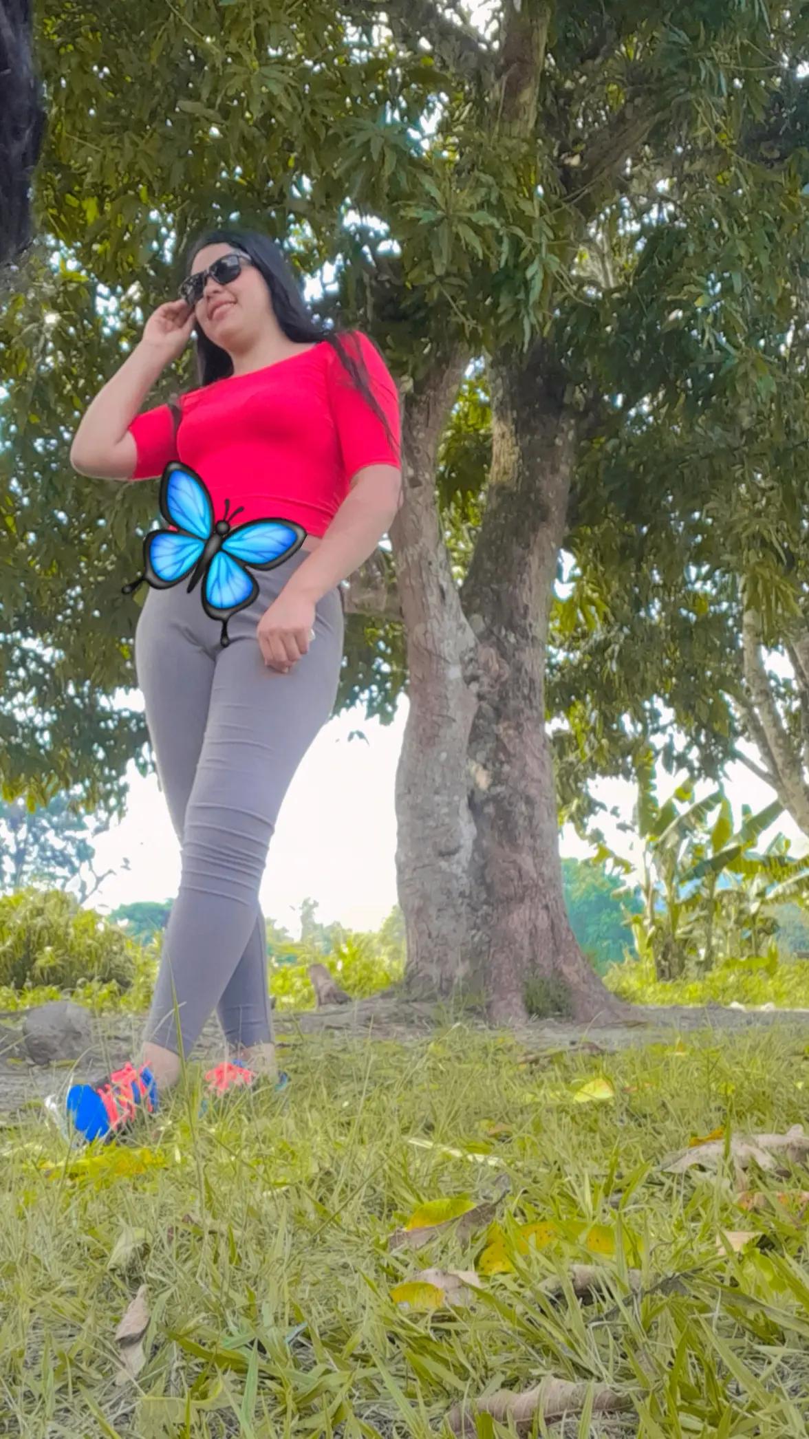 @Dianita🦋🇭🇳