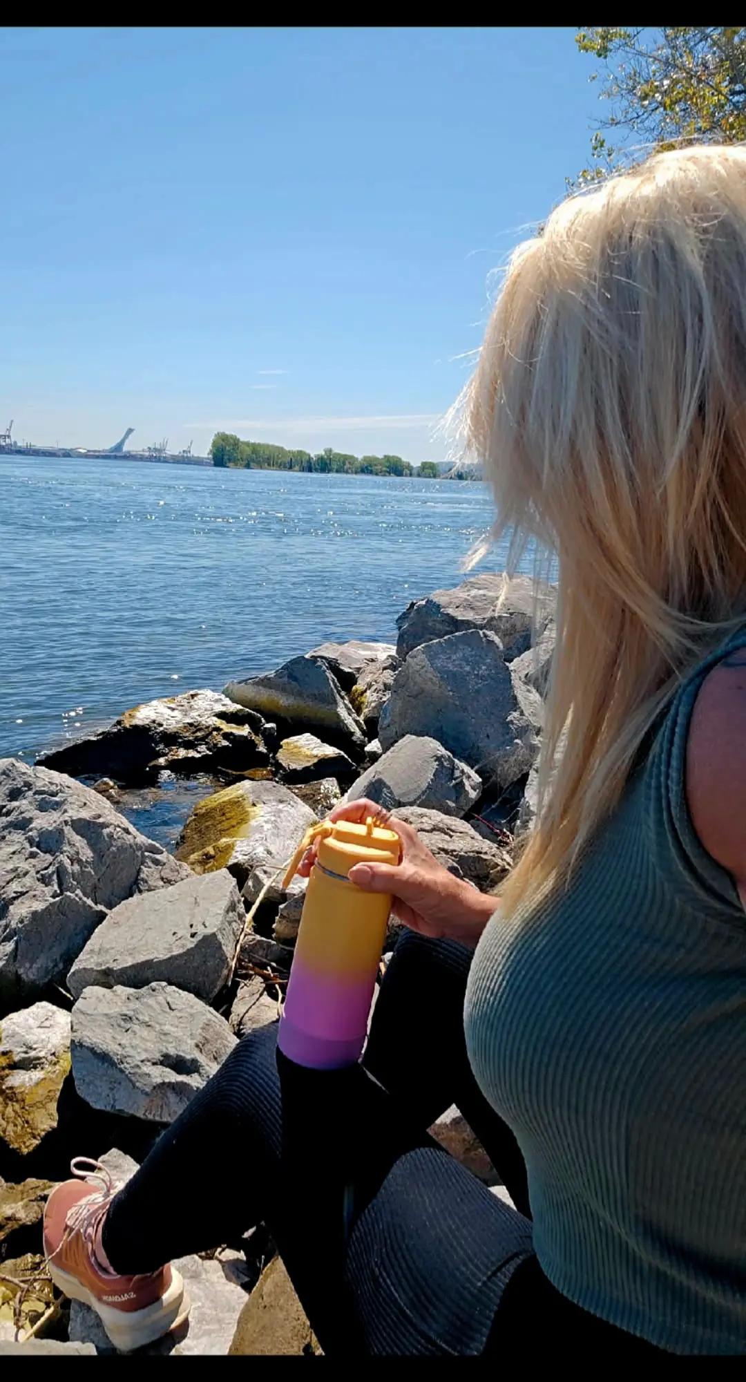 @blondiejos