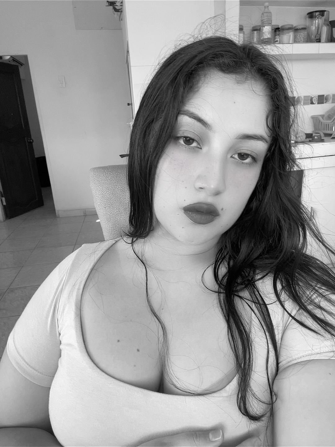 @Karla Iveth🔥