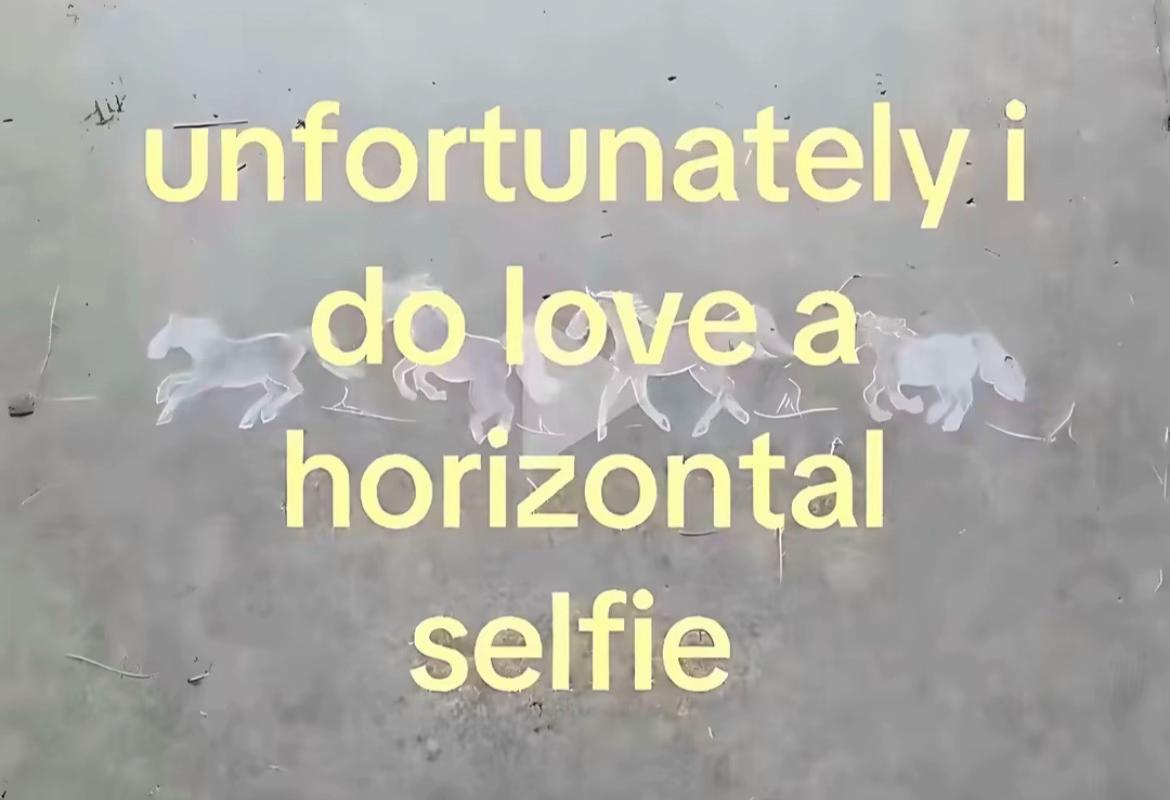 @Luna