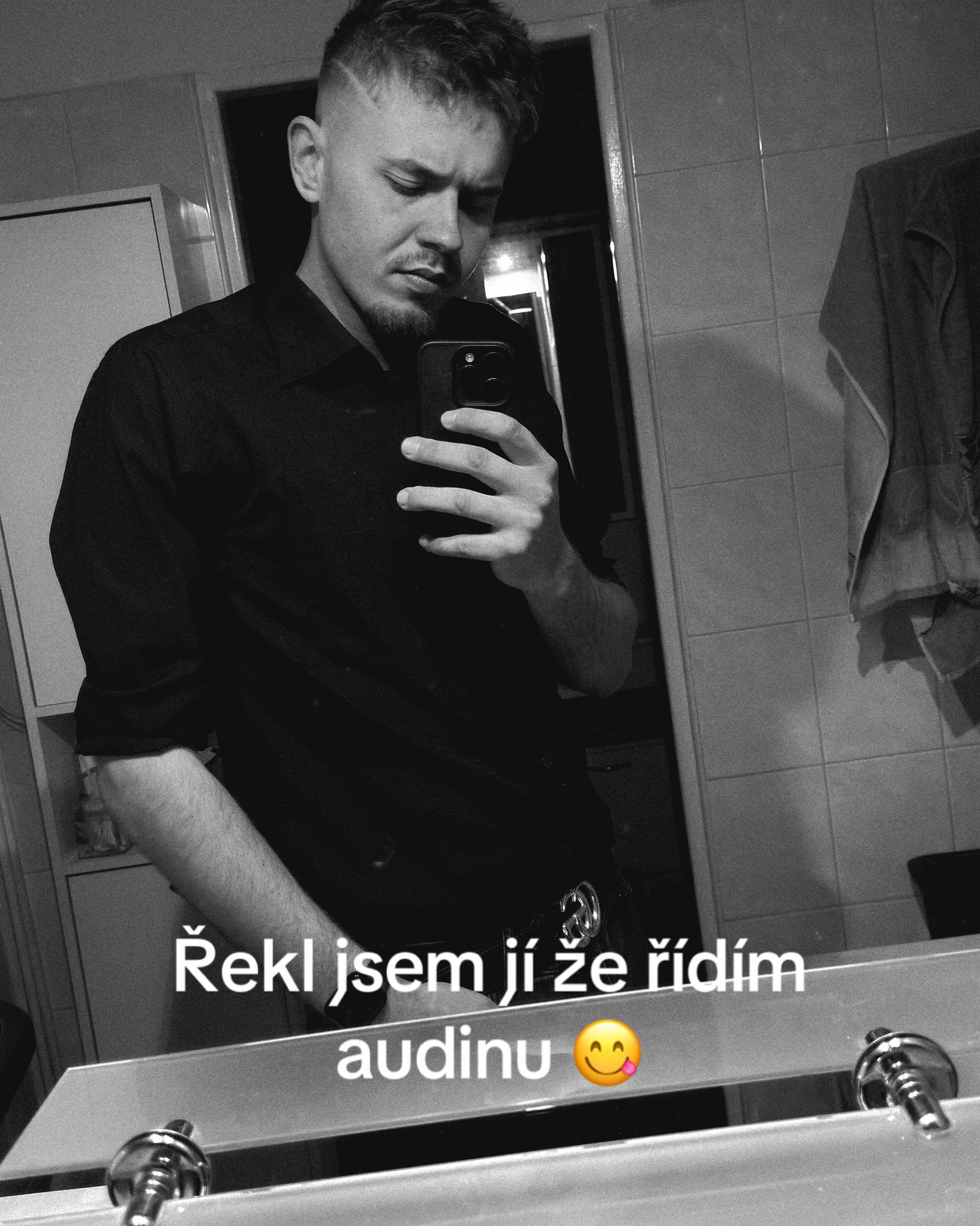 @Lukas_Turbo