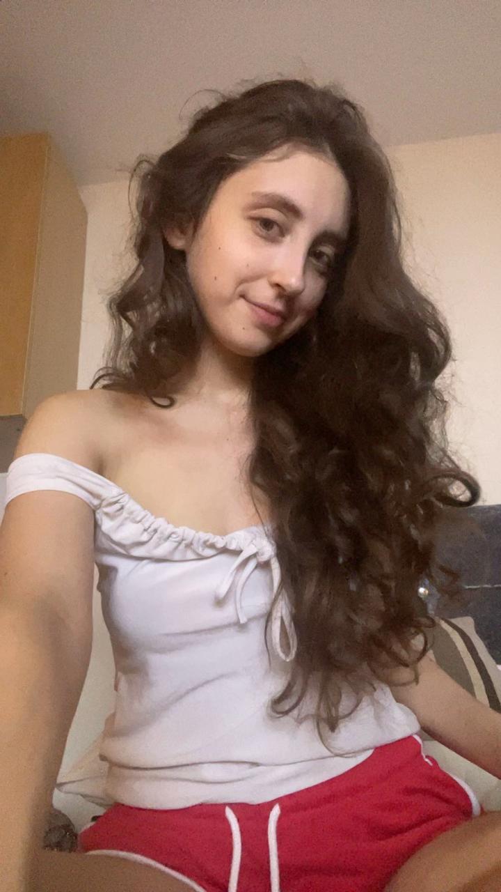 @Gabichloxo._