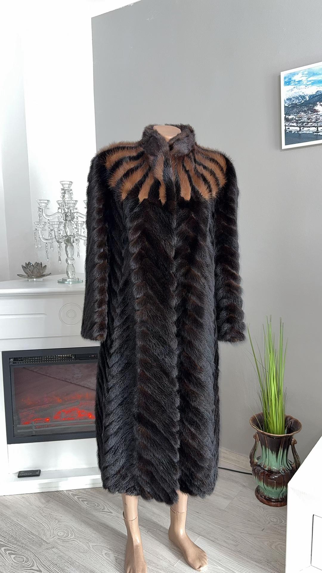@Maria Luxury furs M&M