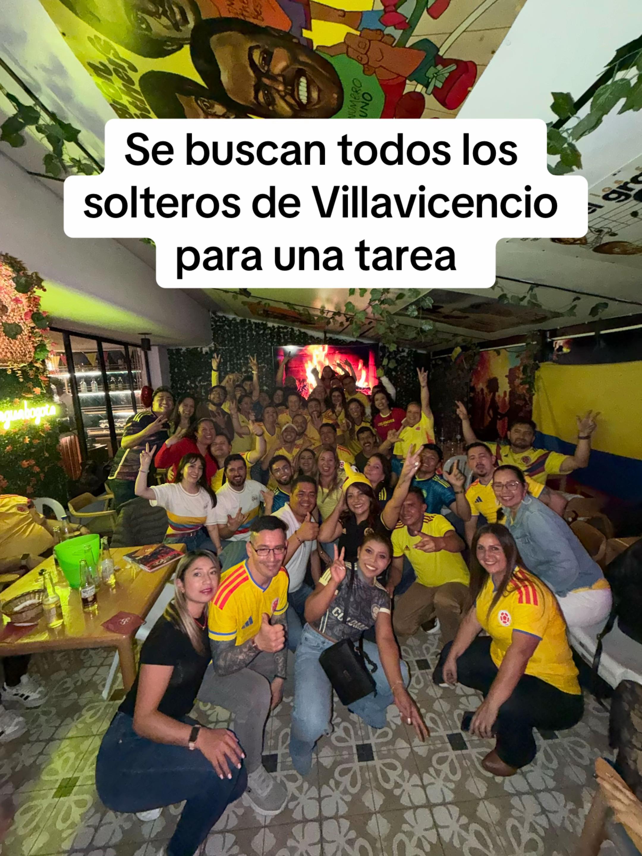 @Club solteros Colombia