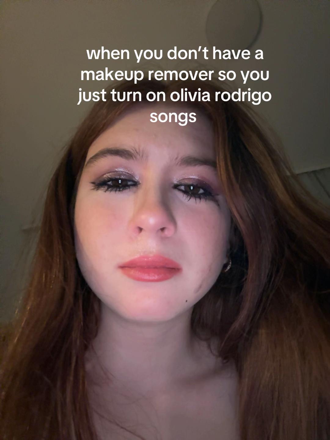 @nikala_@