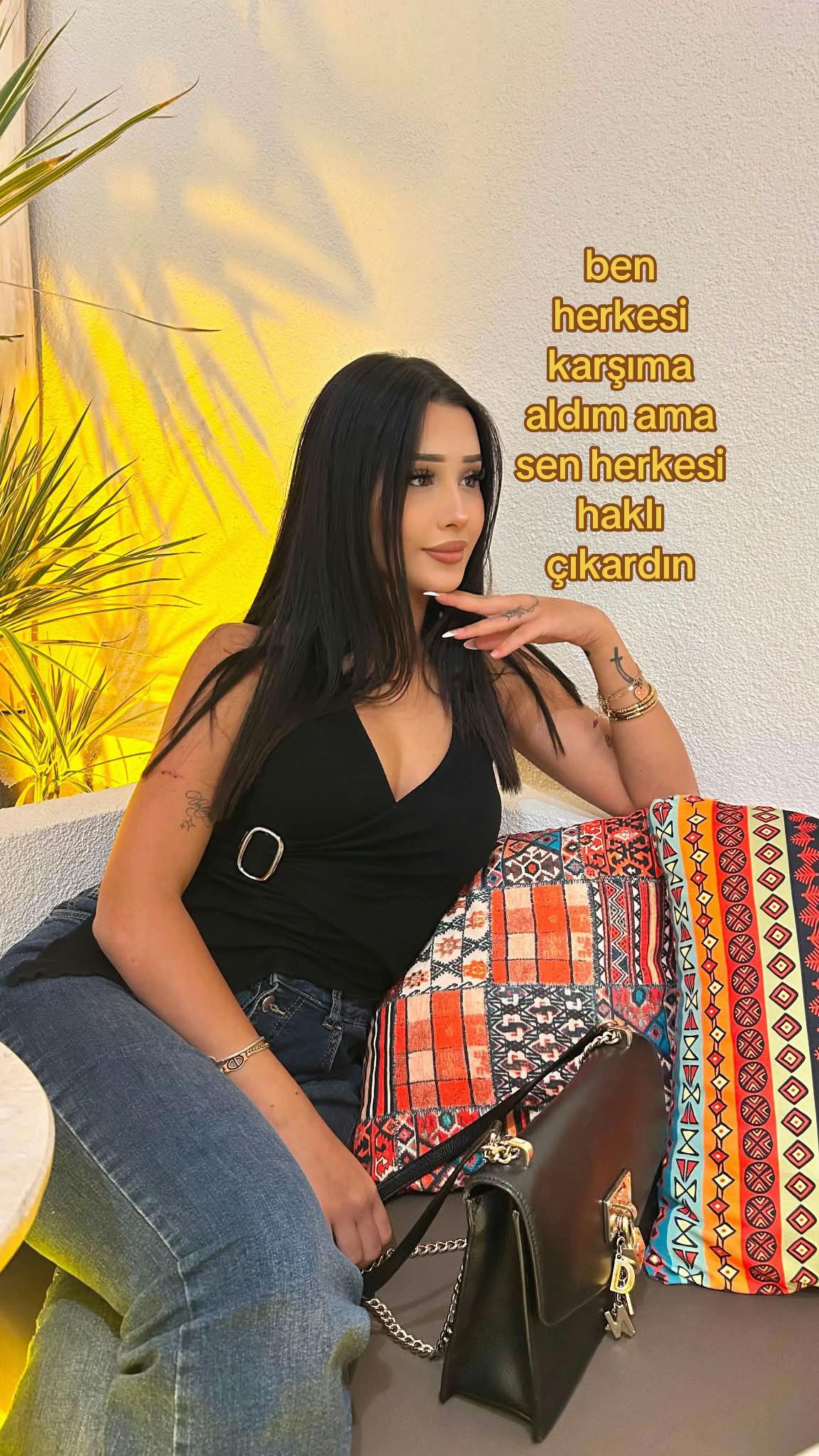 @latina momy