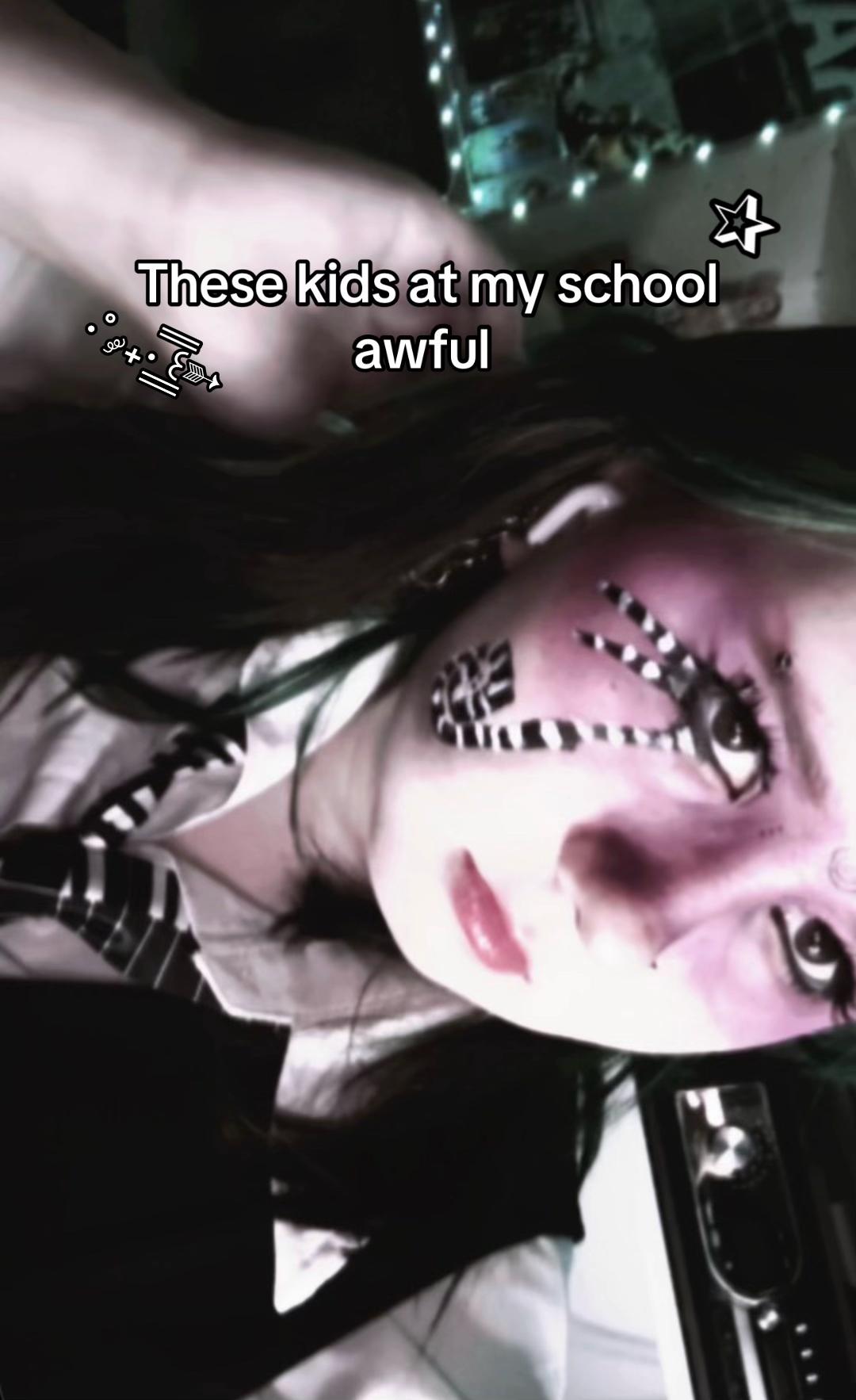 @Pop girly Enya