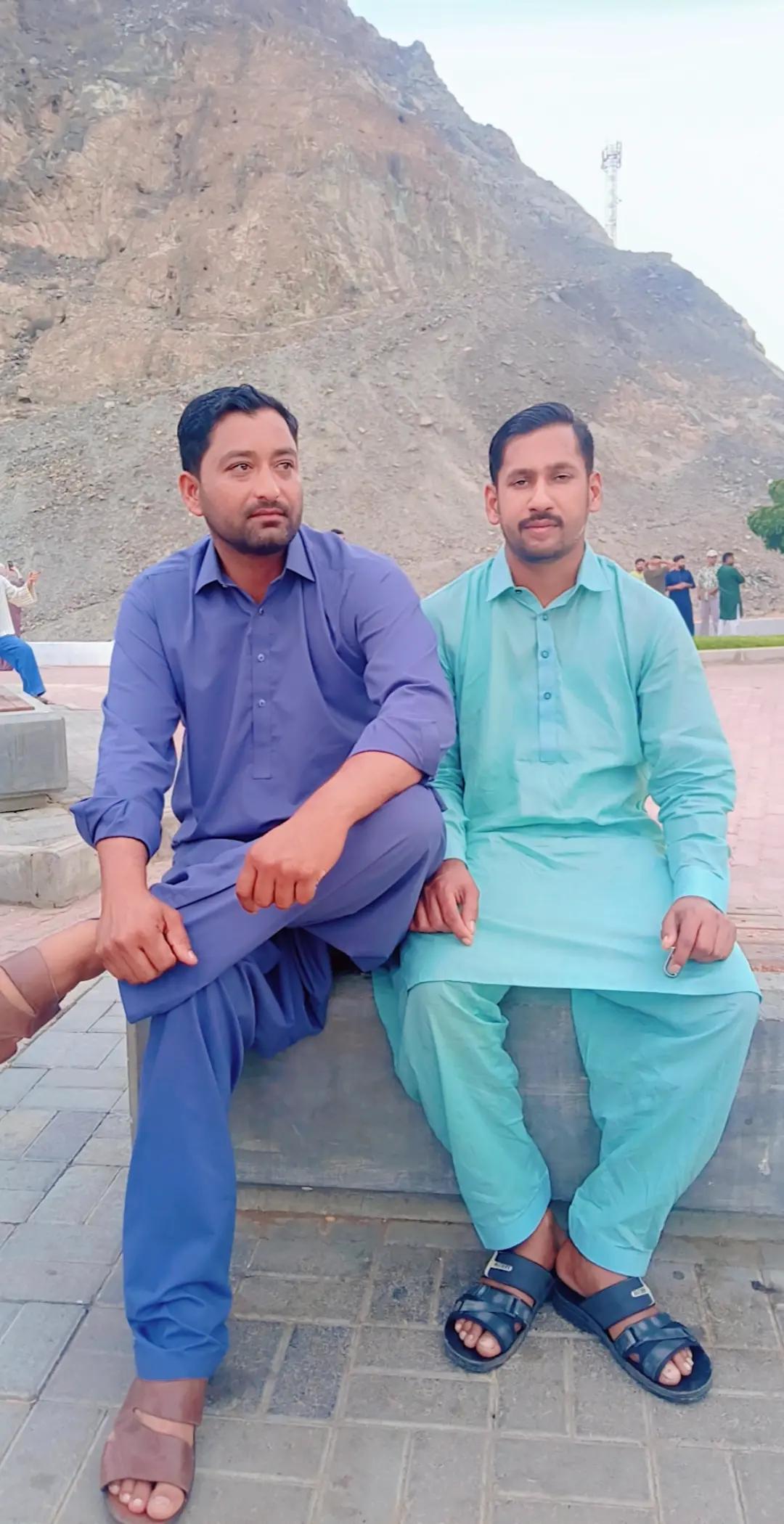 @Mian Atif charwah