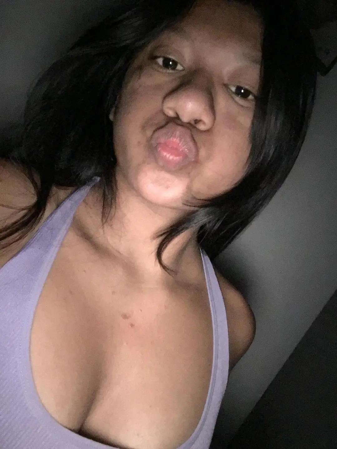 @ᴀʀɪᴀɴɴᴀ ᴘᴏʟᴀɴᴄᴏ