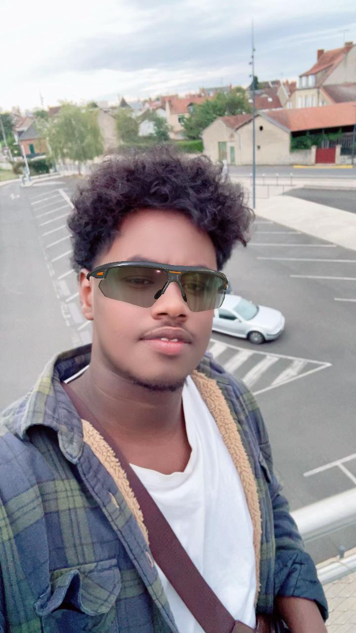 @Saki