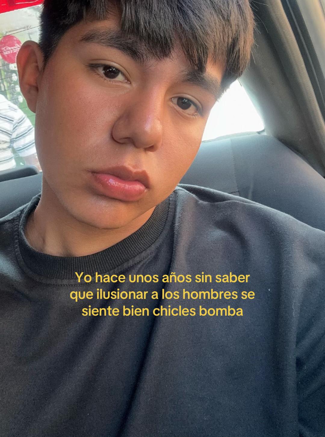 @SoyyyAlex