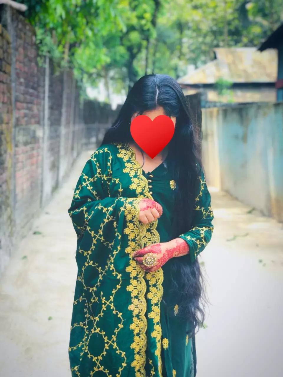 @BUSHRA_💫