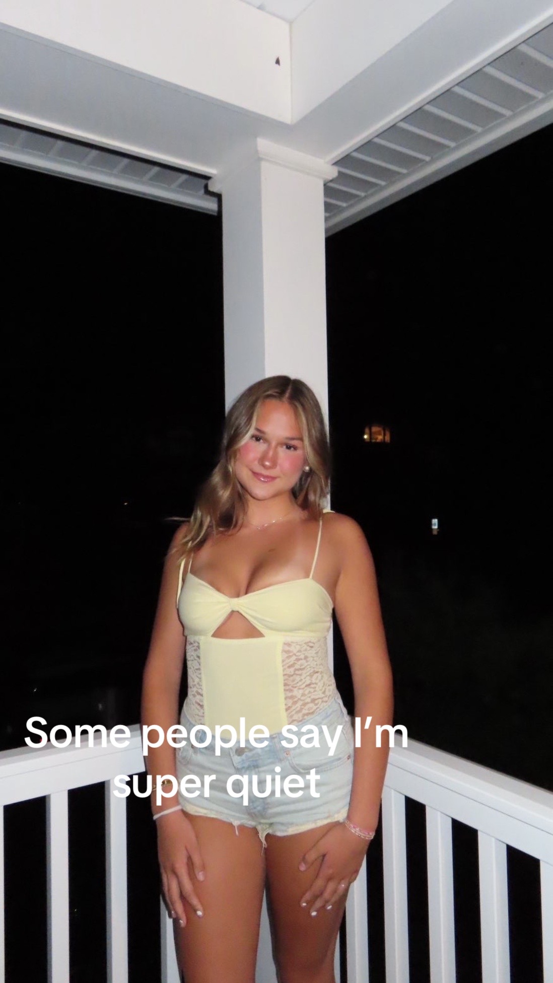 @Ella