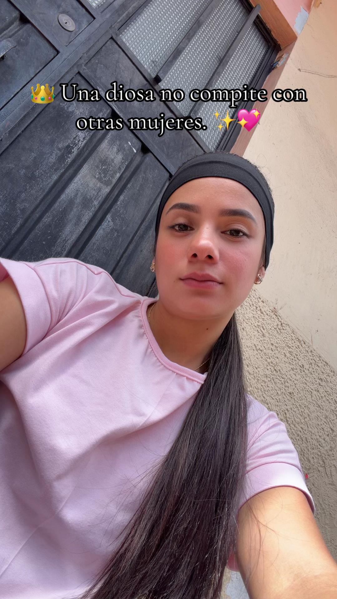 @Jhoserin Castro🇨🇴