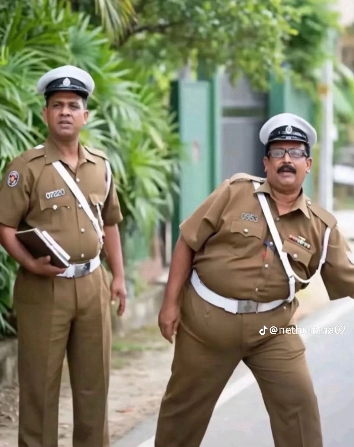 @𝑴𝑹.𝑮𝑨𝑴𝑬𝑲𝑶𝑳𝑳𝑨 සඳූනා