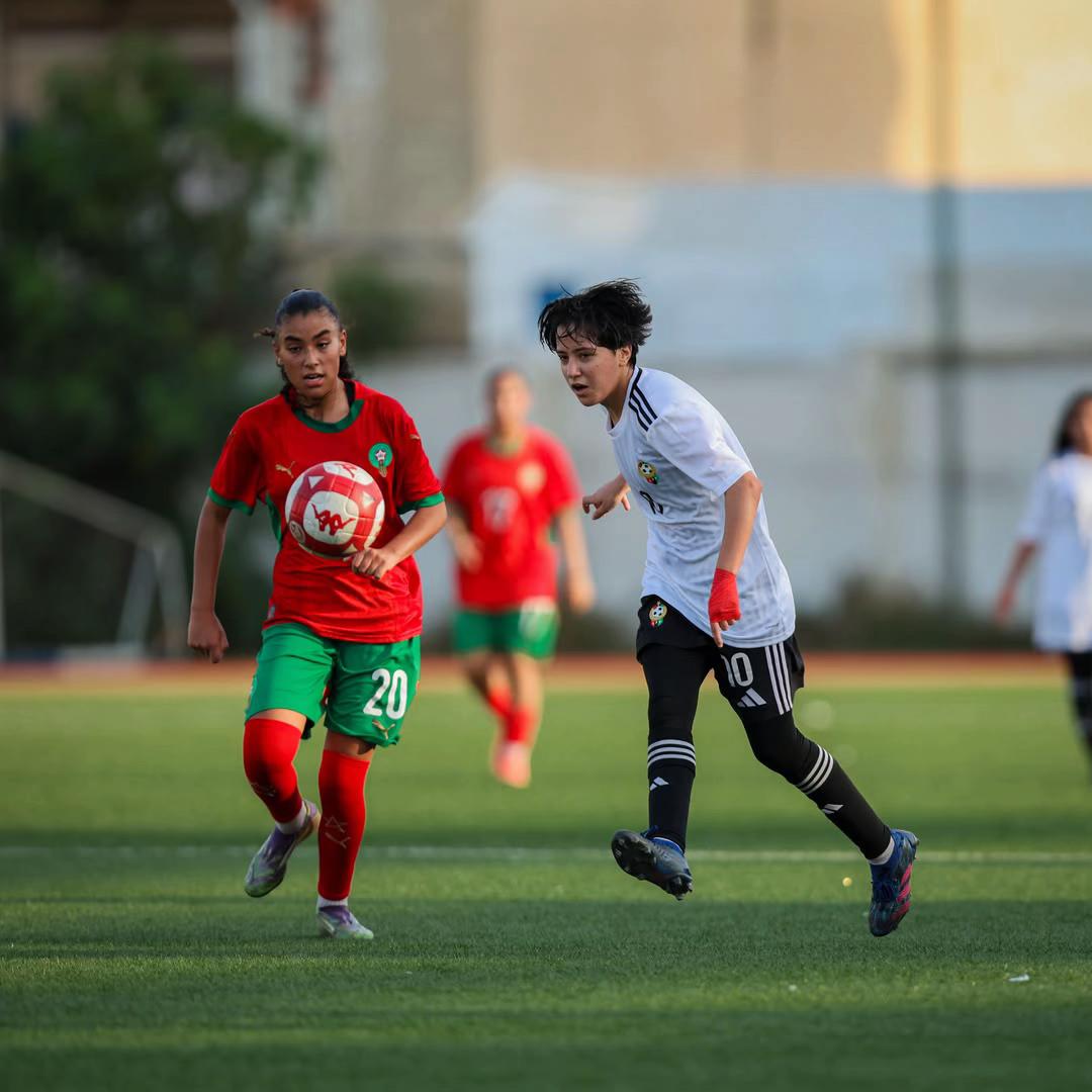 @زكـــيـــه الــمـيـار⚽️⚡️.