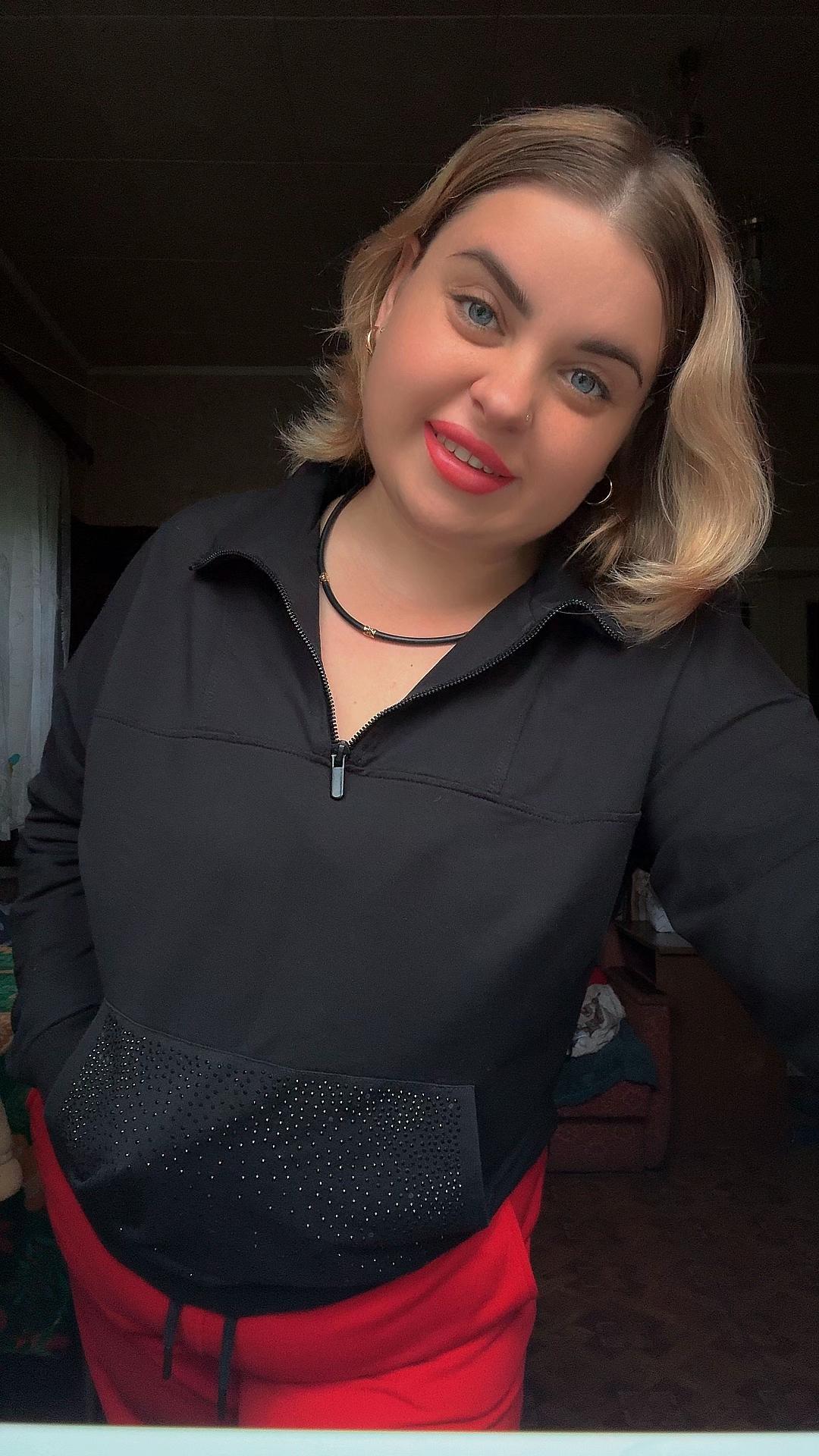 @Janysska27