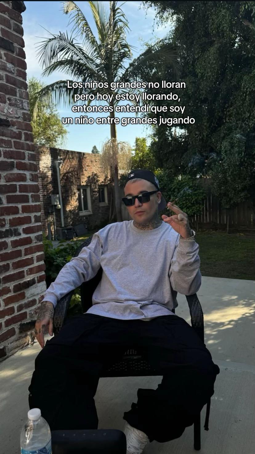 @️