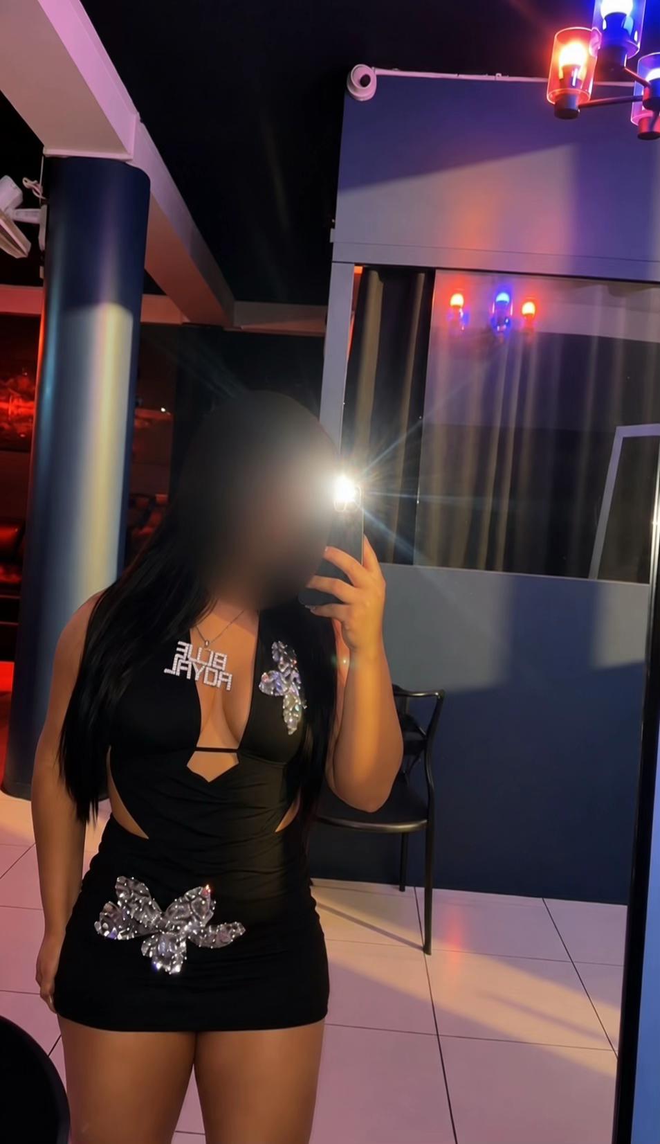@BlueRoyal