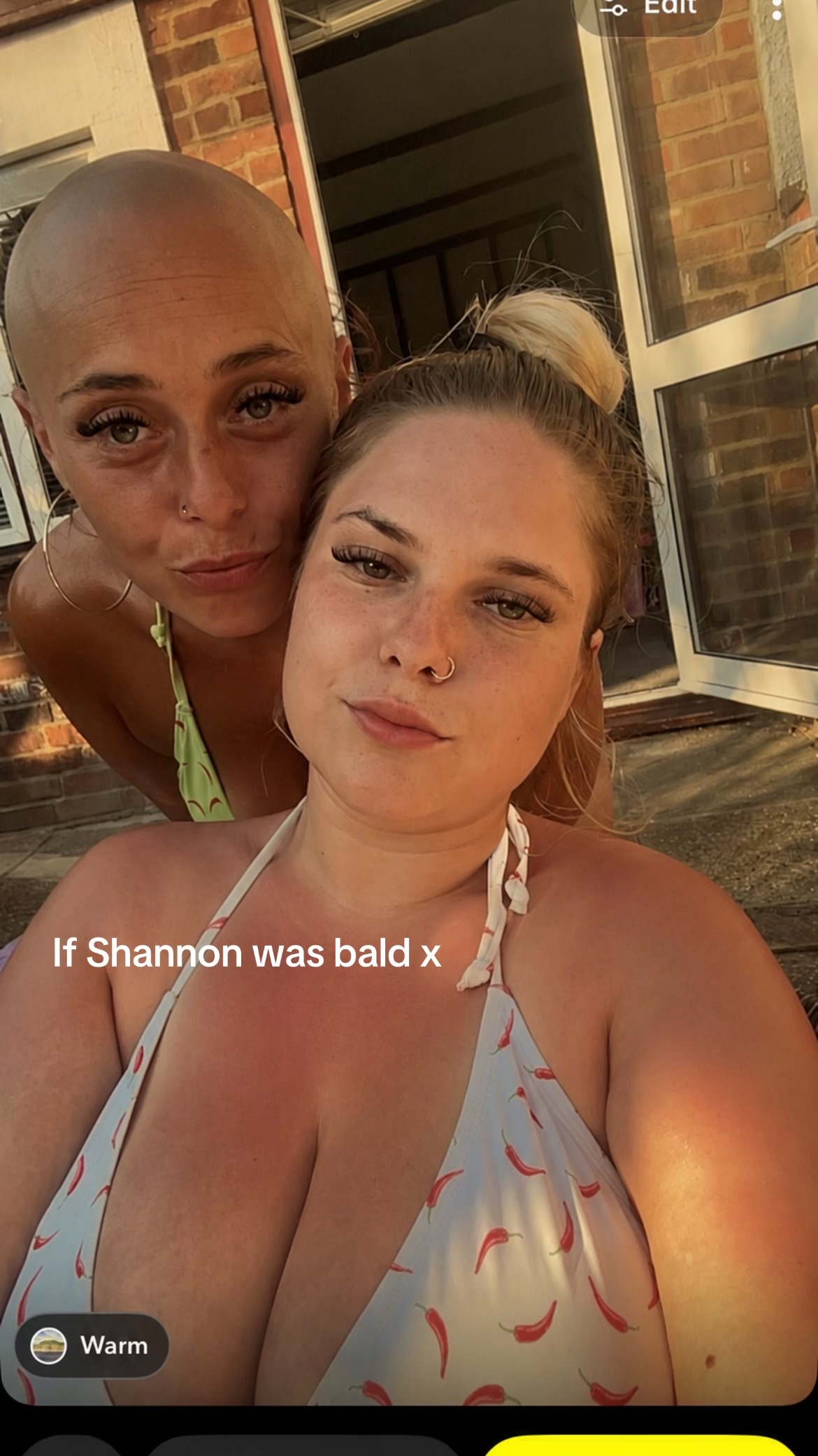 @Amielouise18