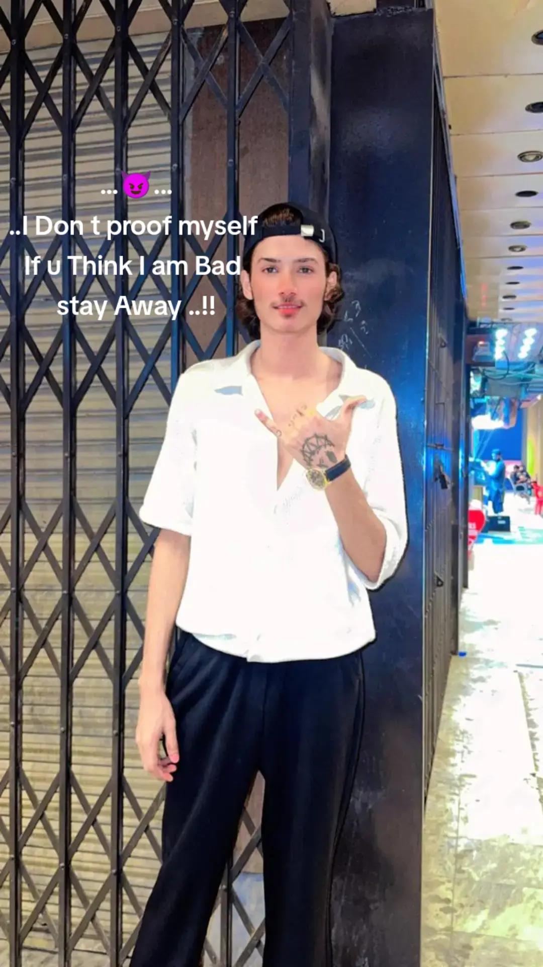 @✝️